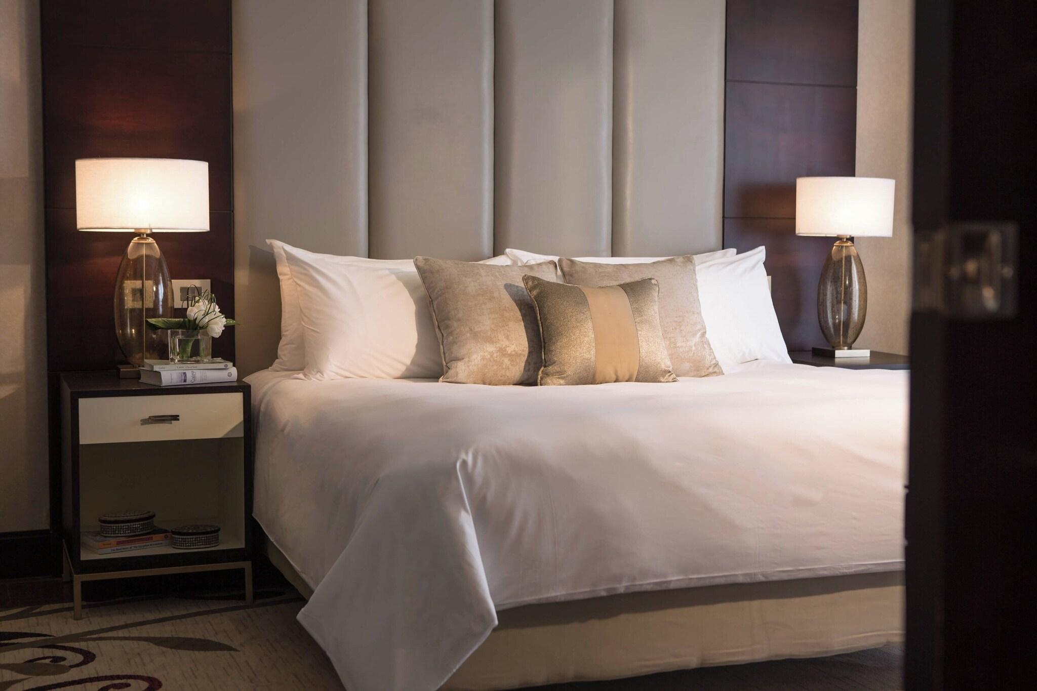 Suite Executive King Bed