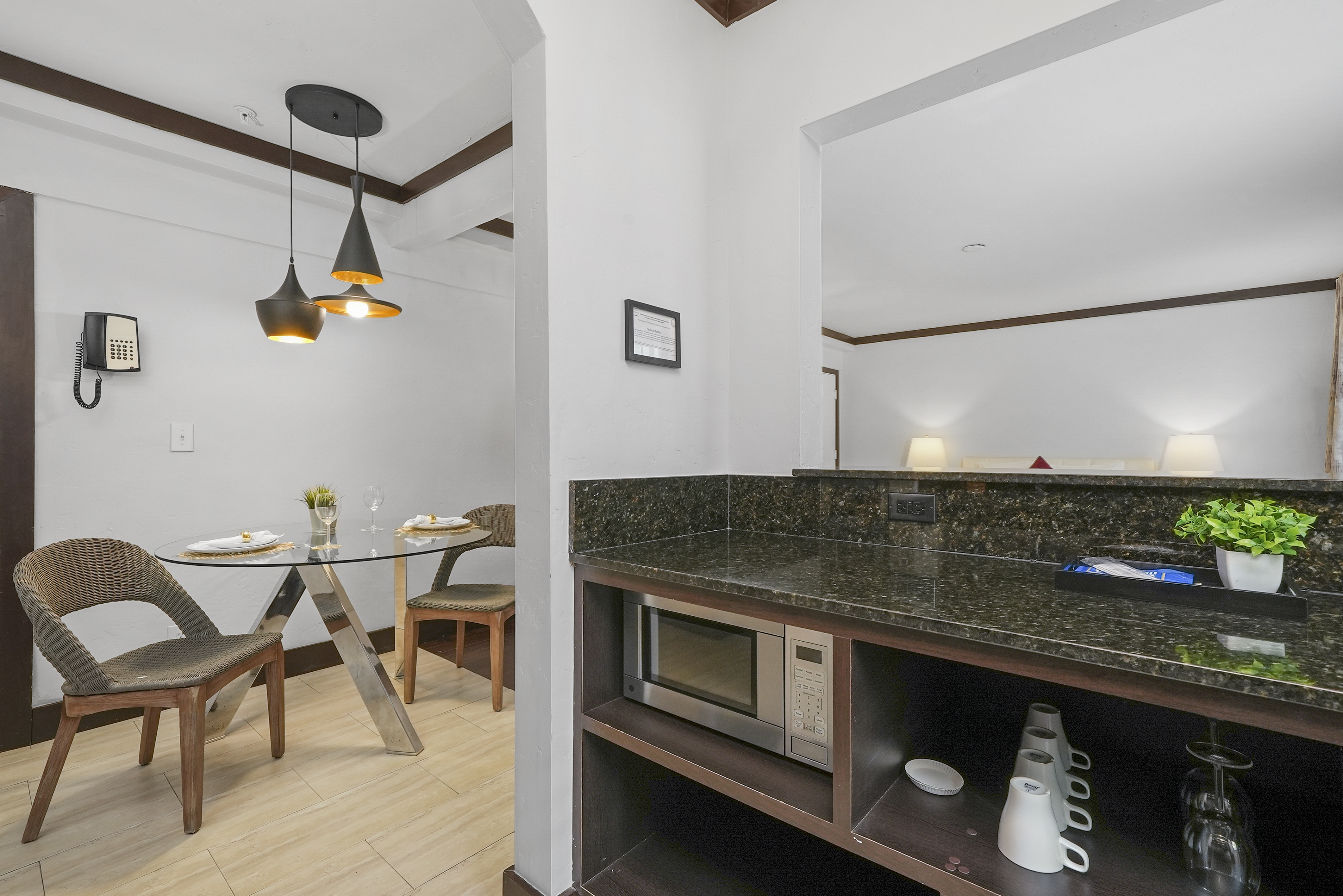 Studio Queen Size Bed