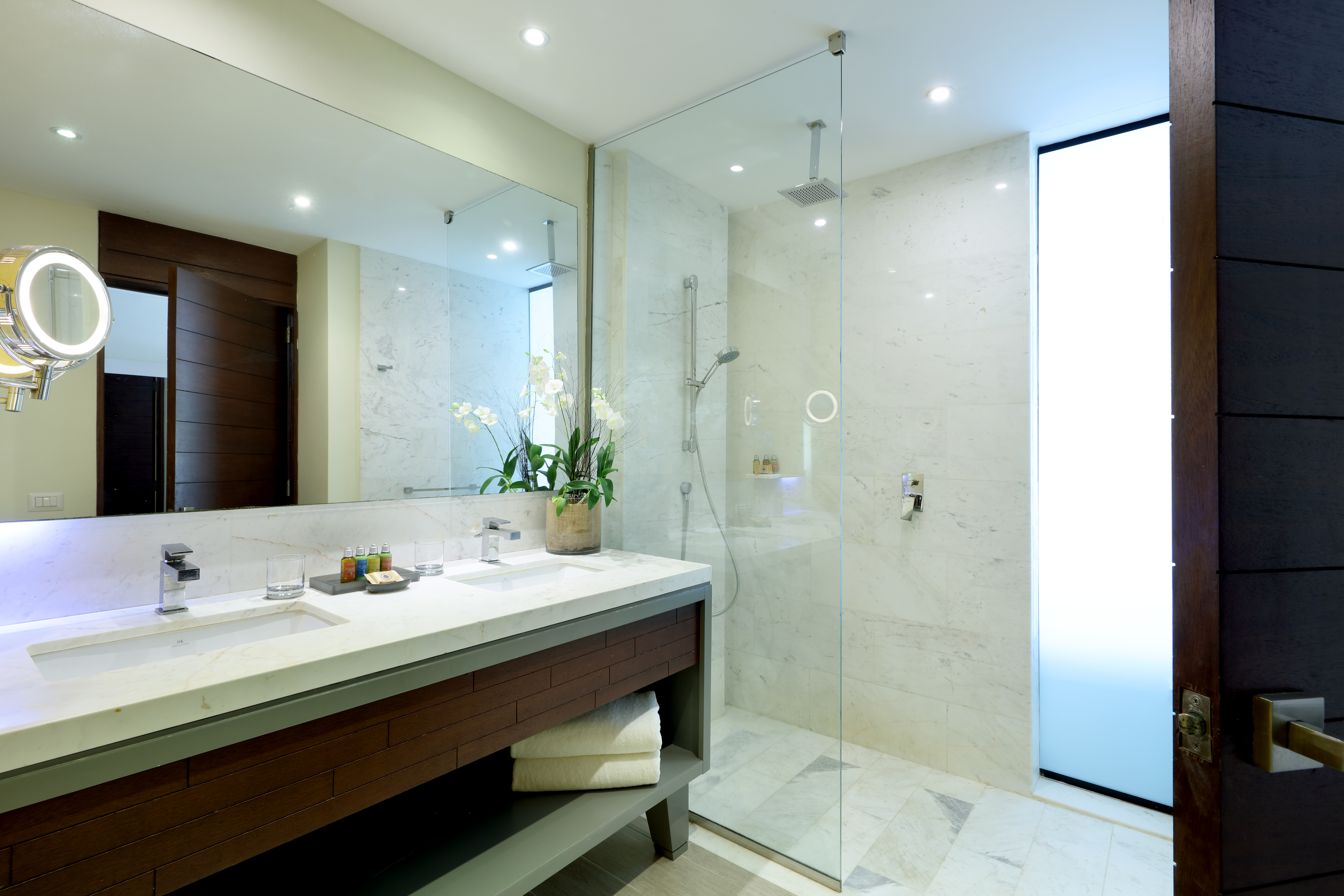 Junior Suite Pool View