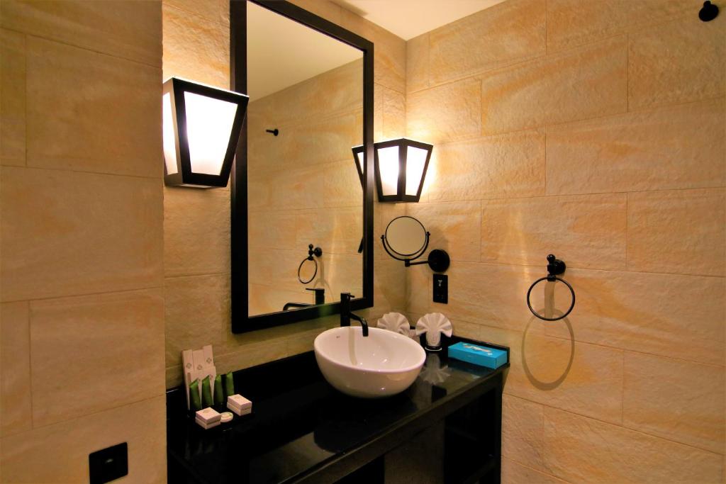 Double Superior King Bed