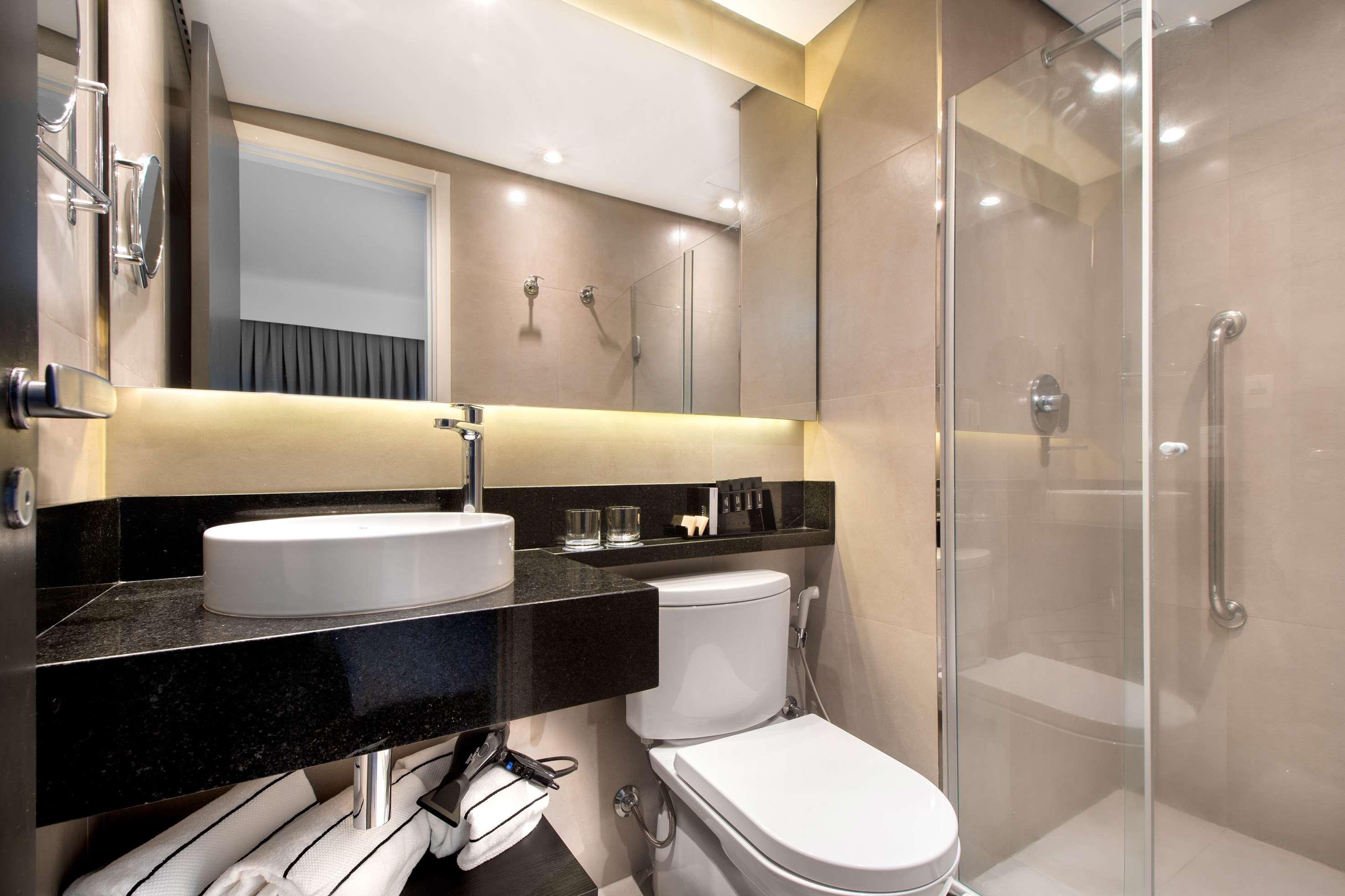 Room Deluxe Queen Bed