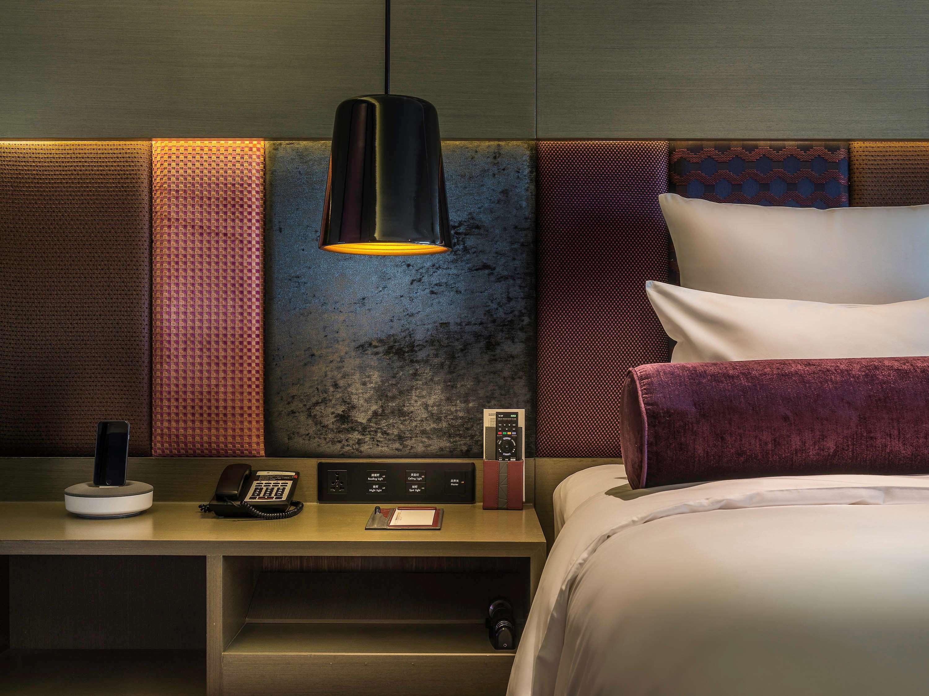 Double Superior King Bed