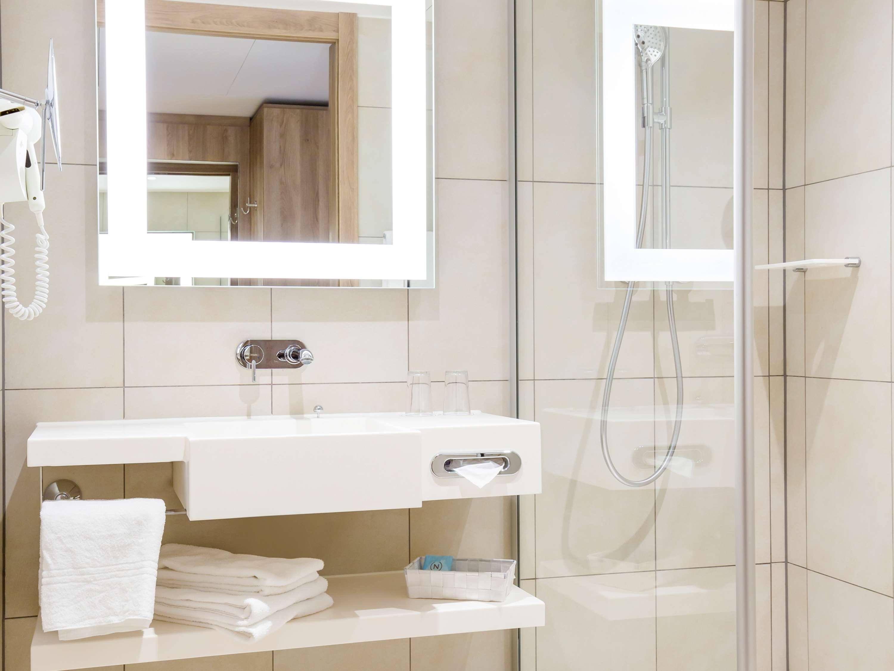 Double Queen Size Bed