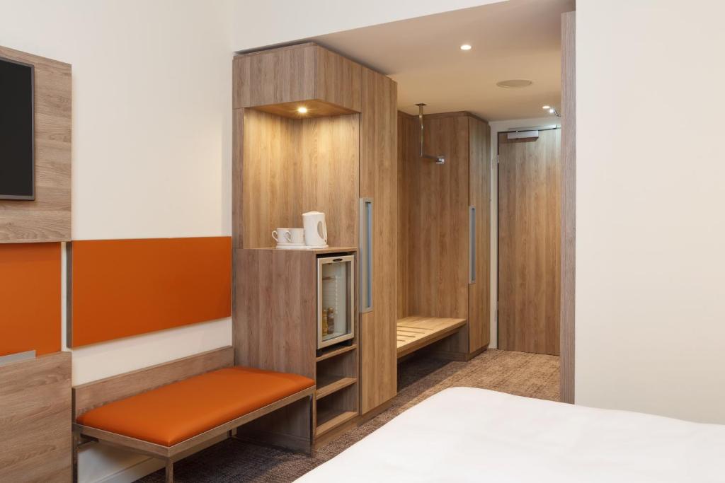 Double Executive King Bed