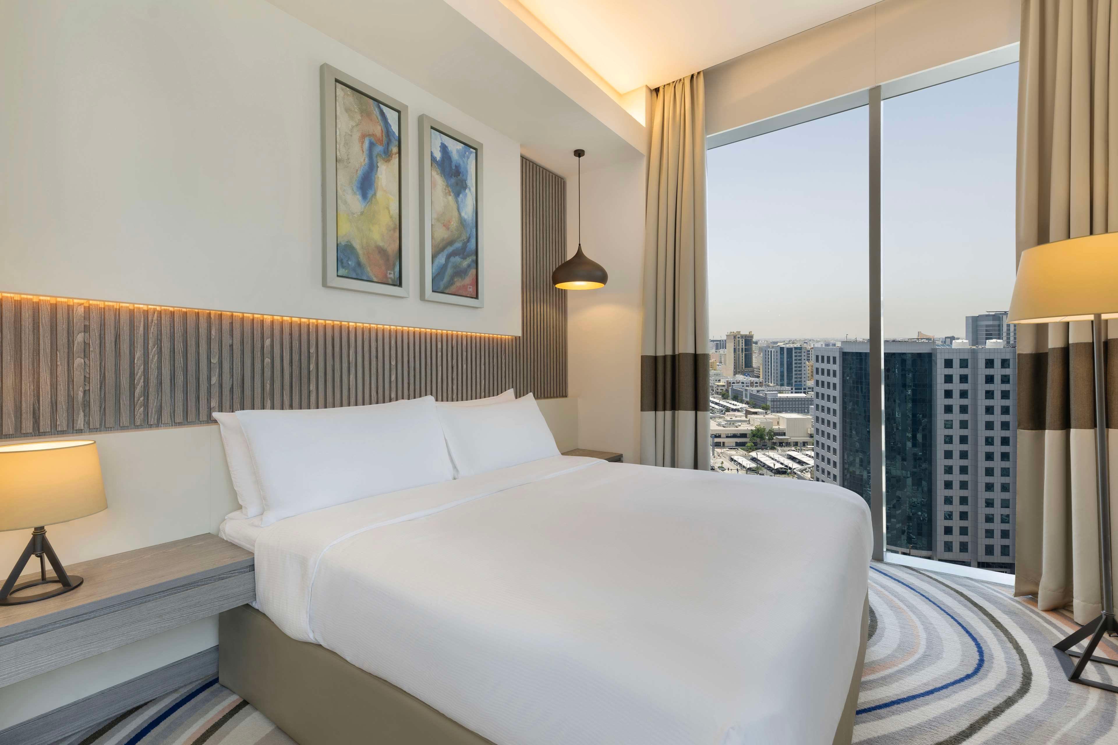 Junior Suite King Size Bed