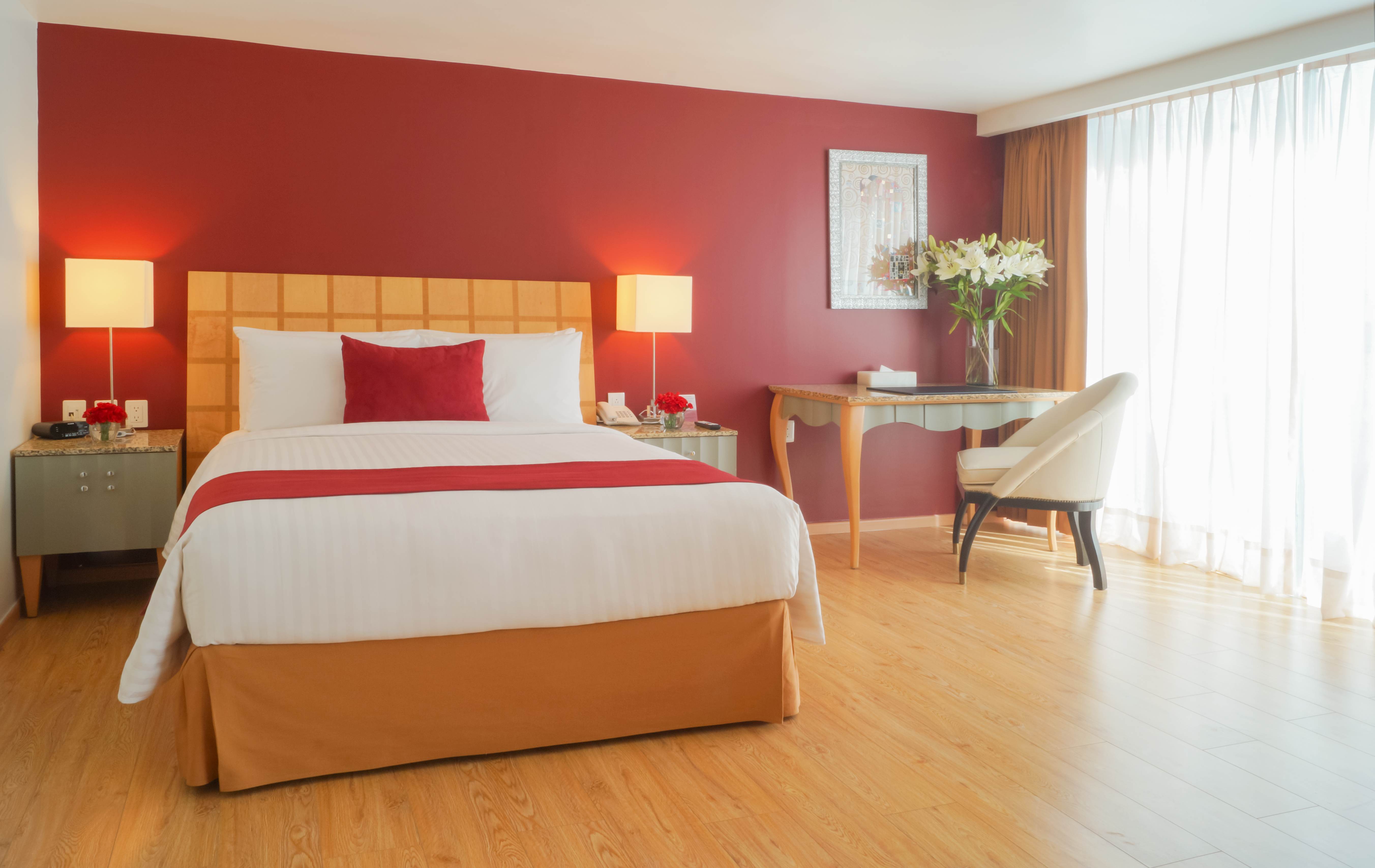 Suite Queen Size Bed