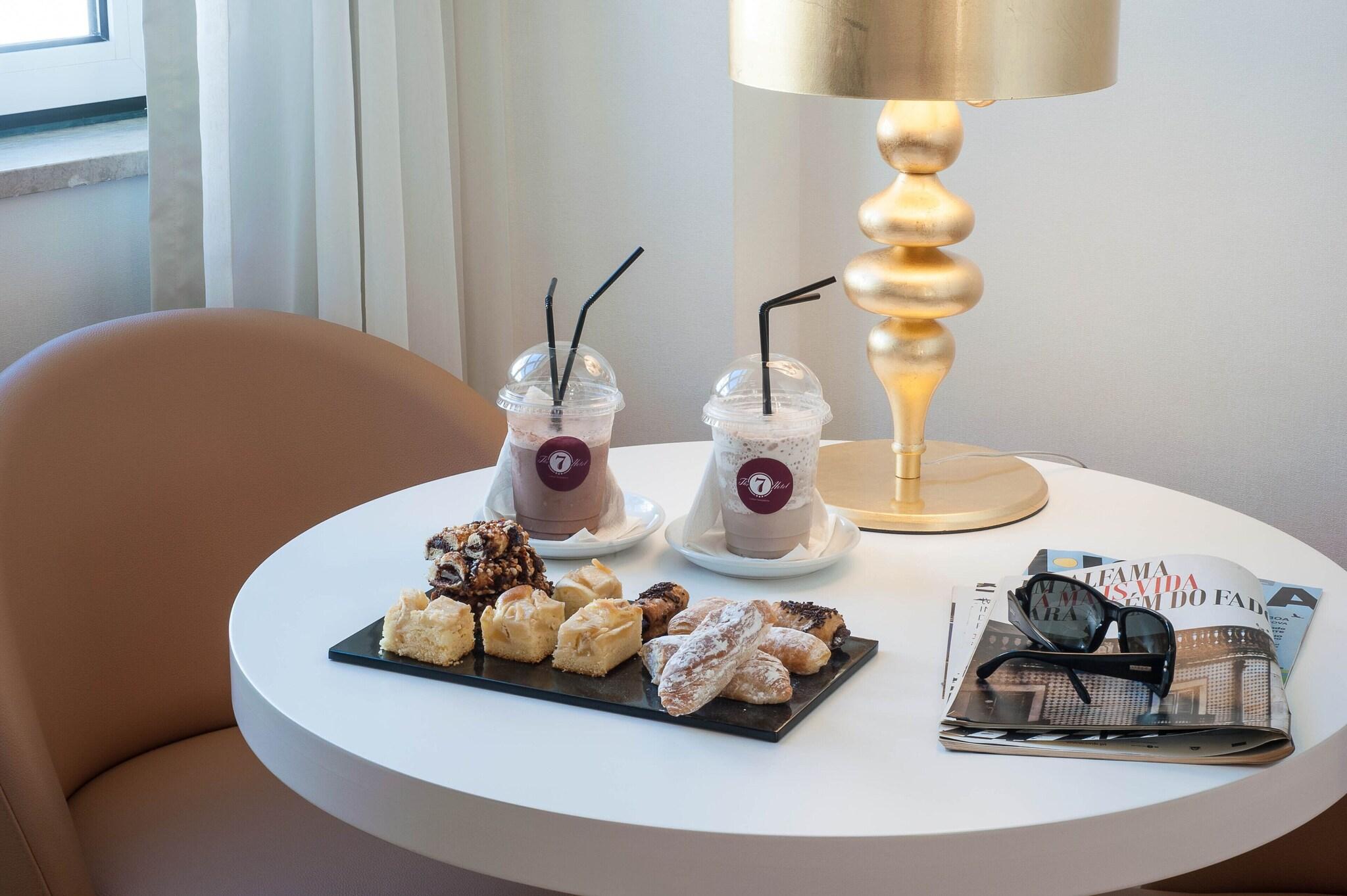 Family Room Queen Size Bed