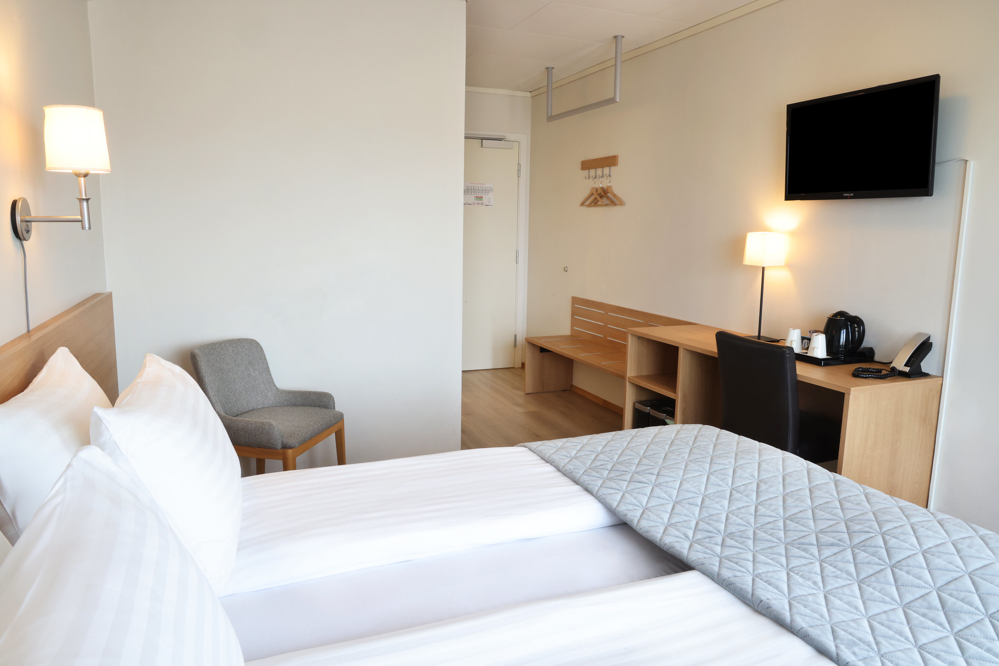 Double or Twin Standard