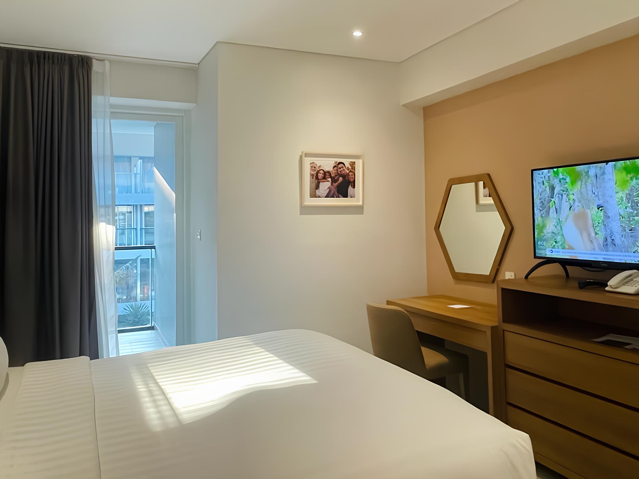 Suite Pool View One Bedroom