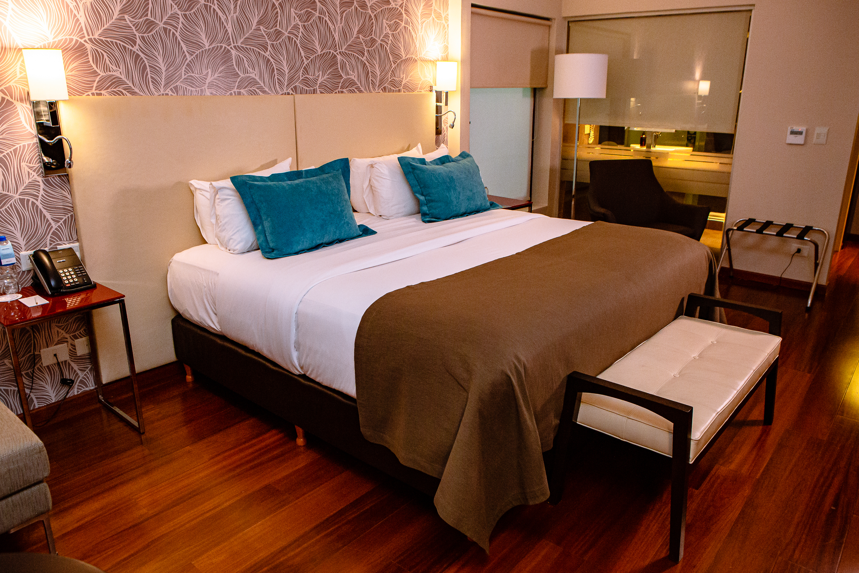 Junior Suite King Size Bed