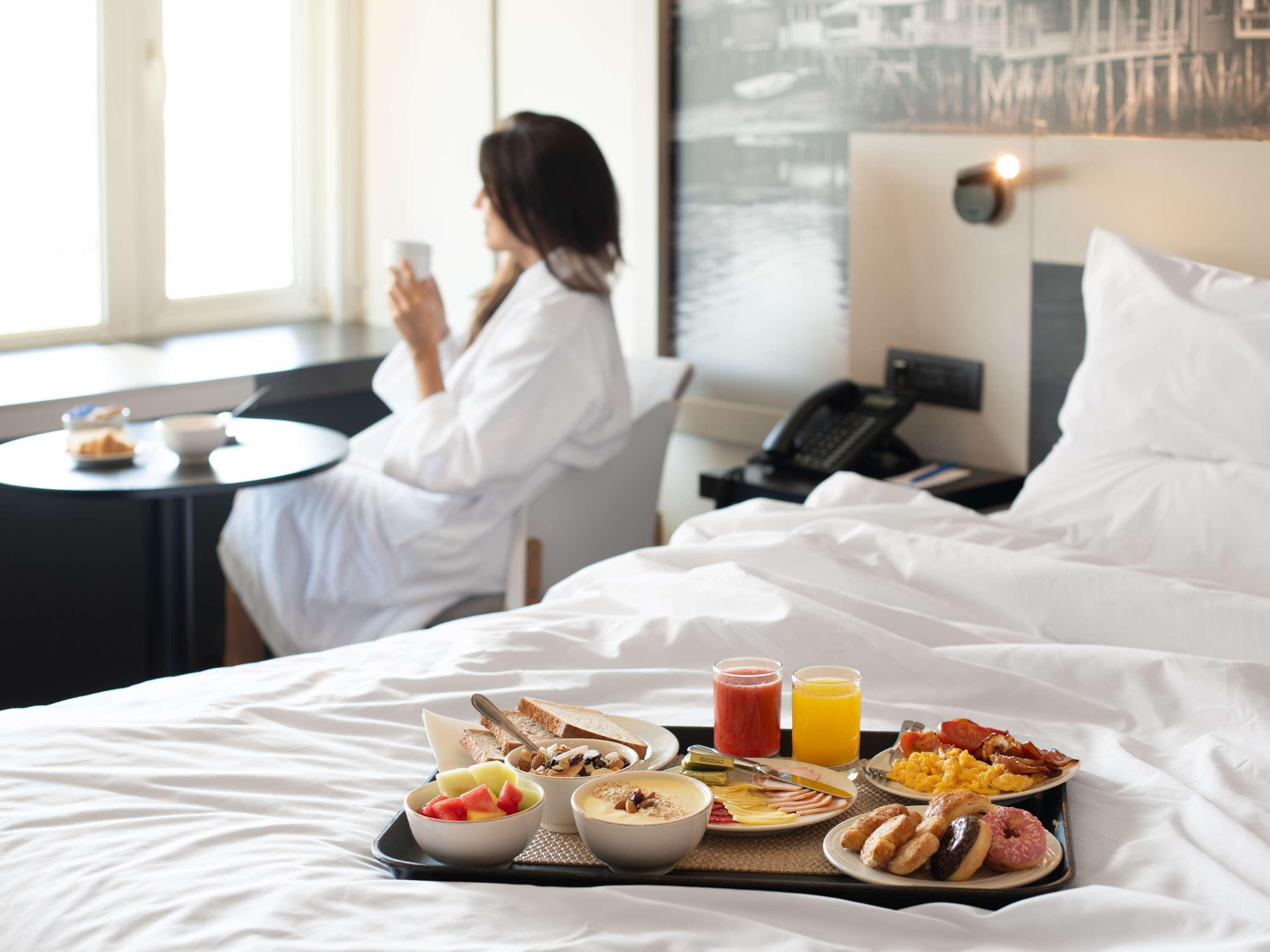 Double Executive King Bed