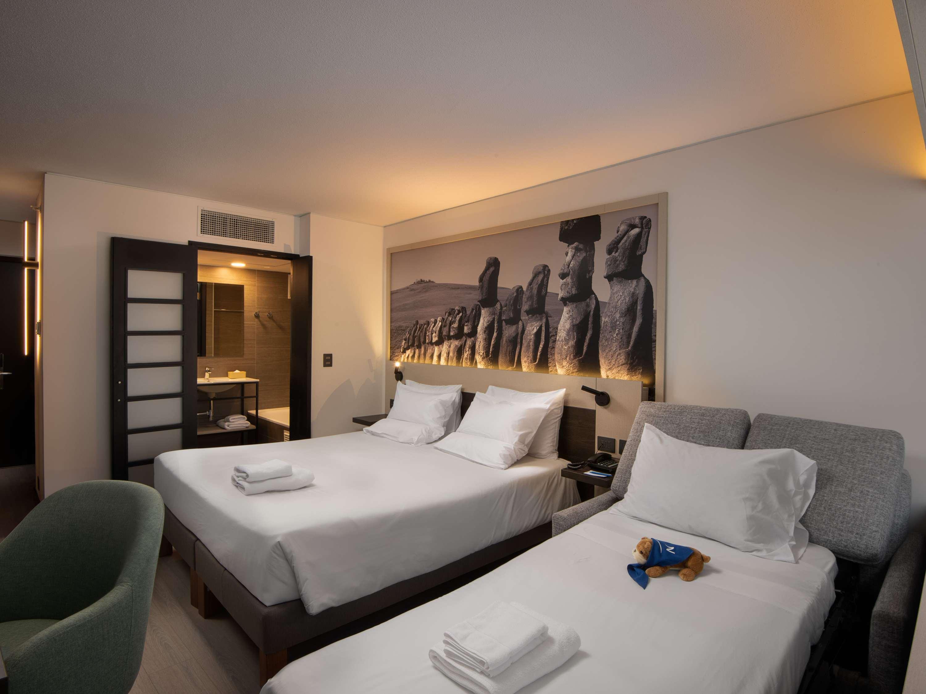 Family Room King Size Bed