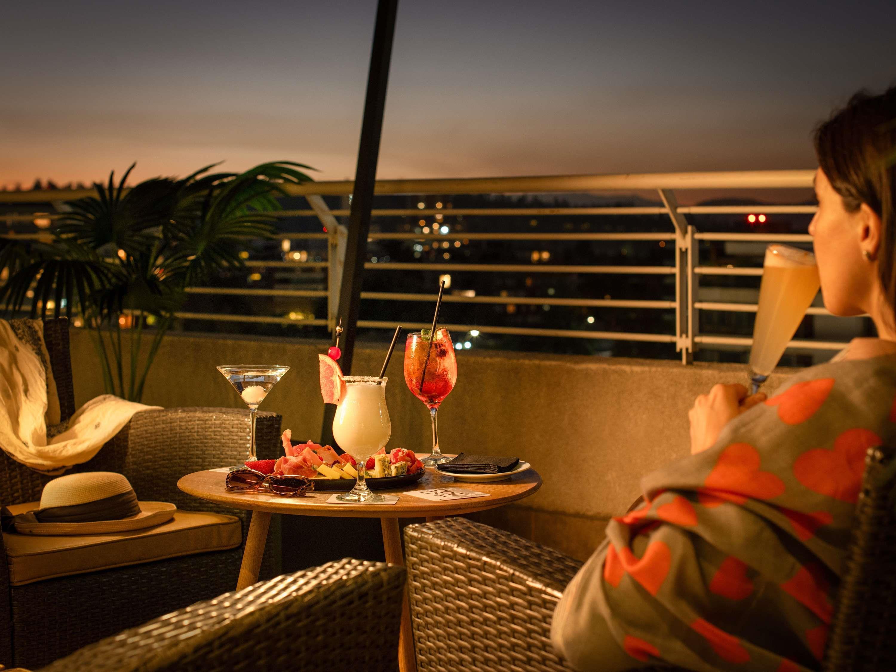 Double Executive King Bed