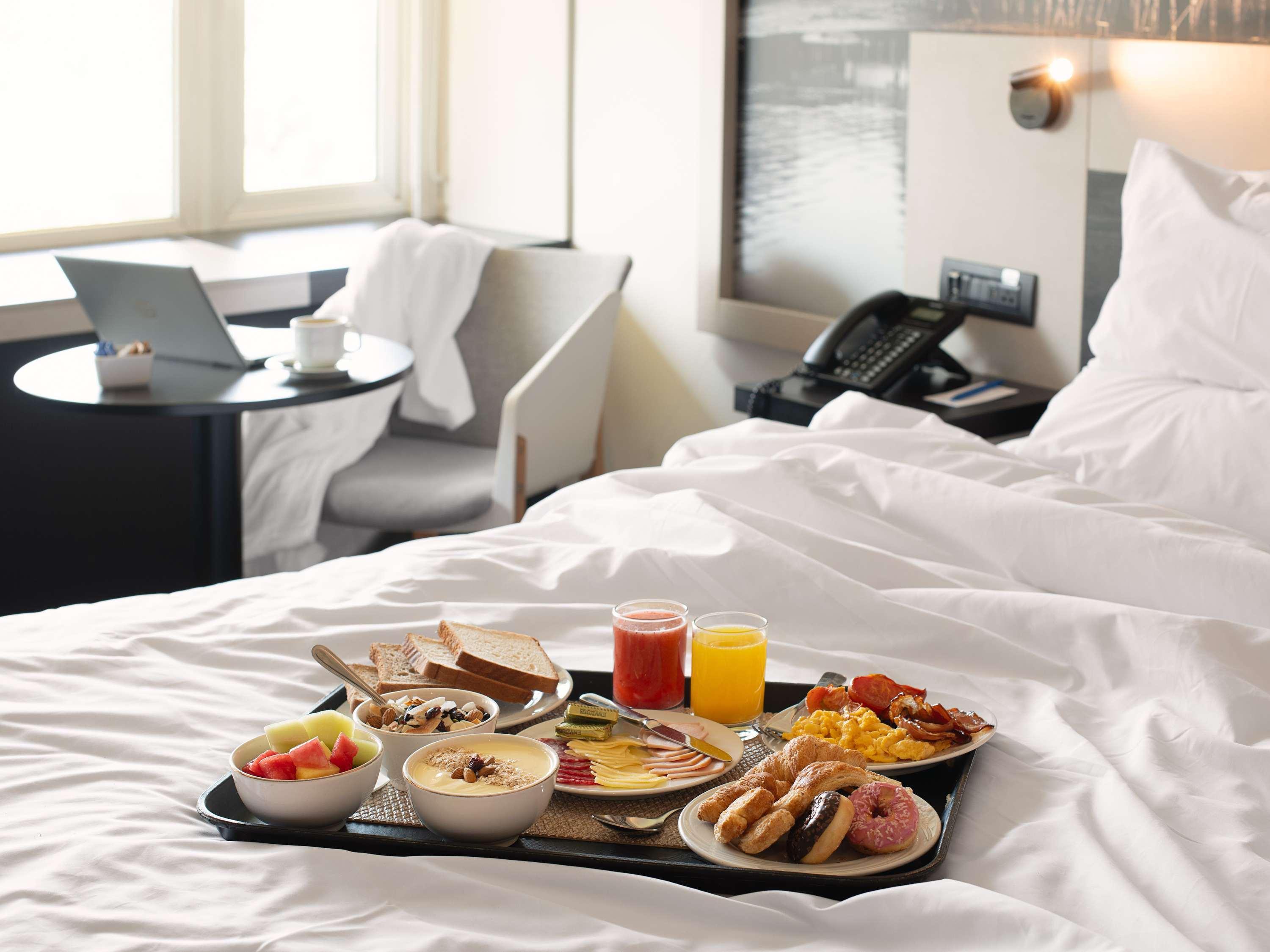 Double Superior Queen Bed