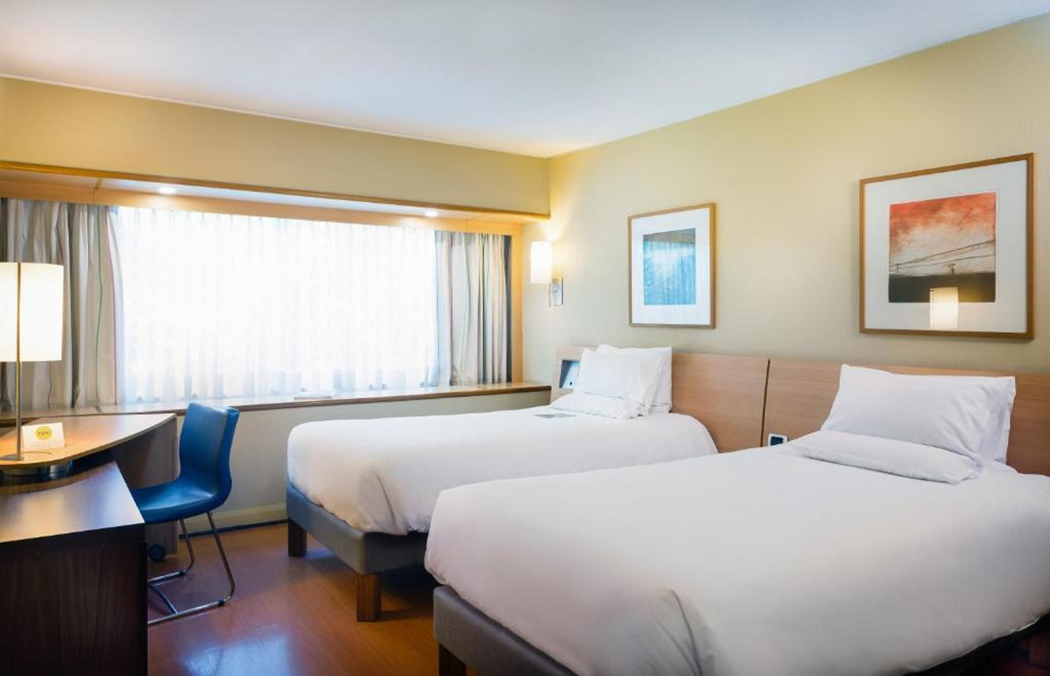 Double Queen Size Bed