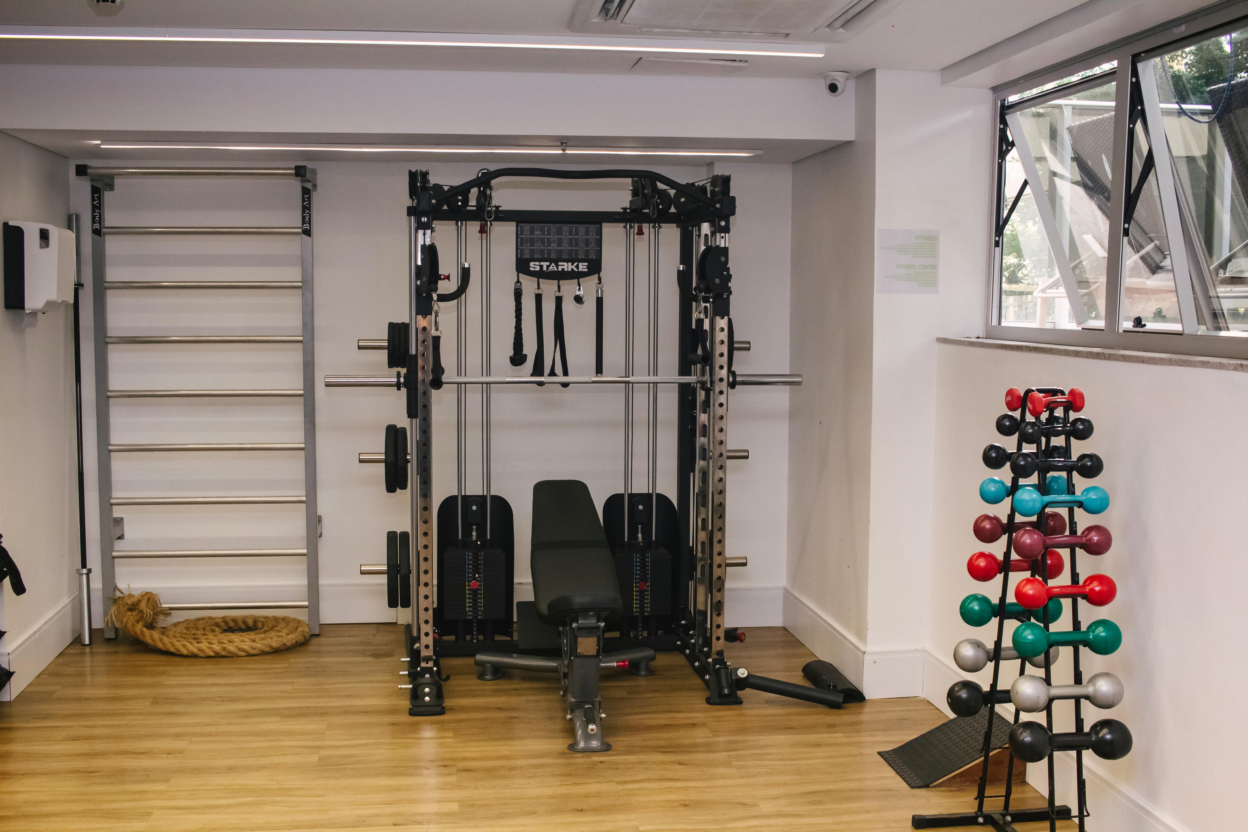 Apartment King Size Bed