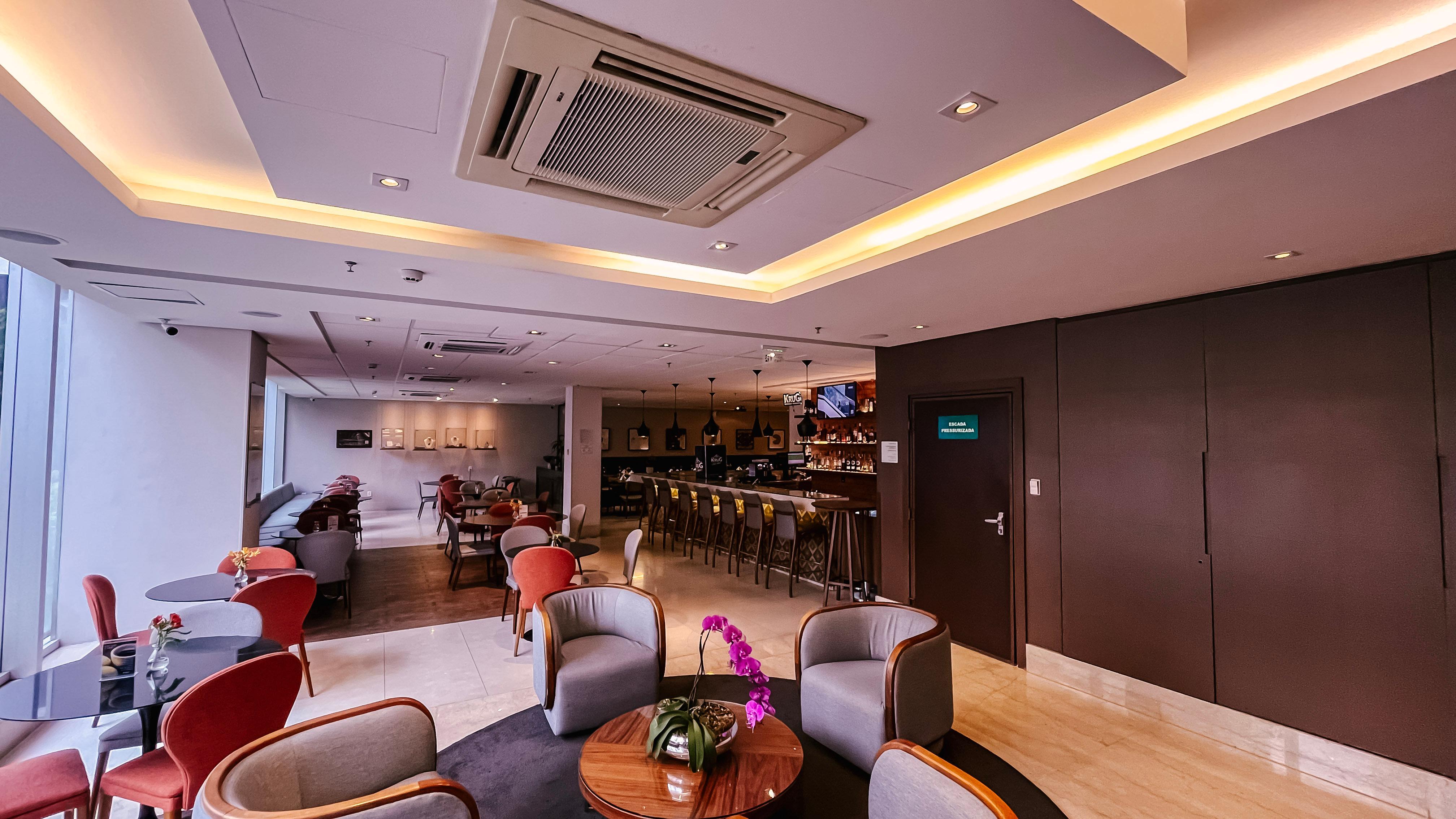 Apartment King Size Bed