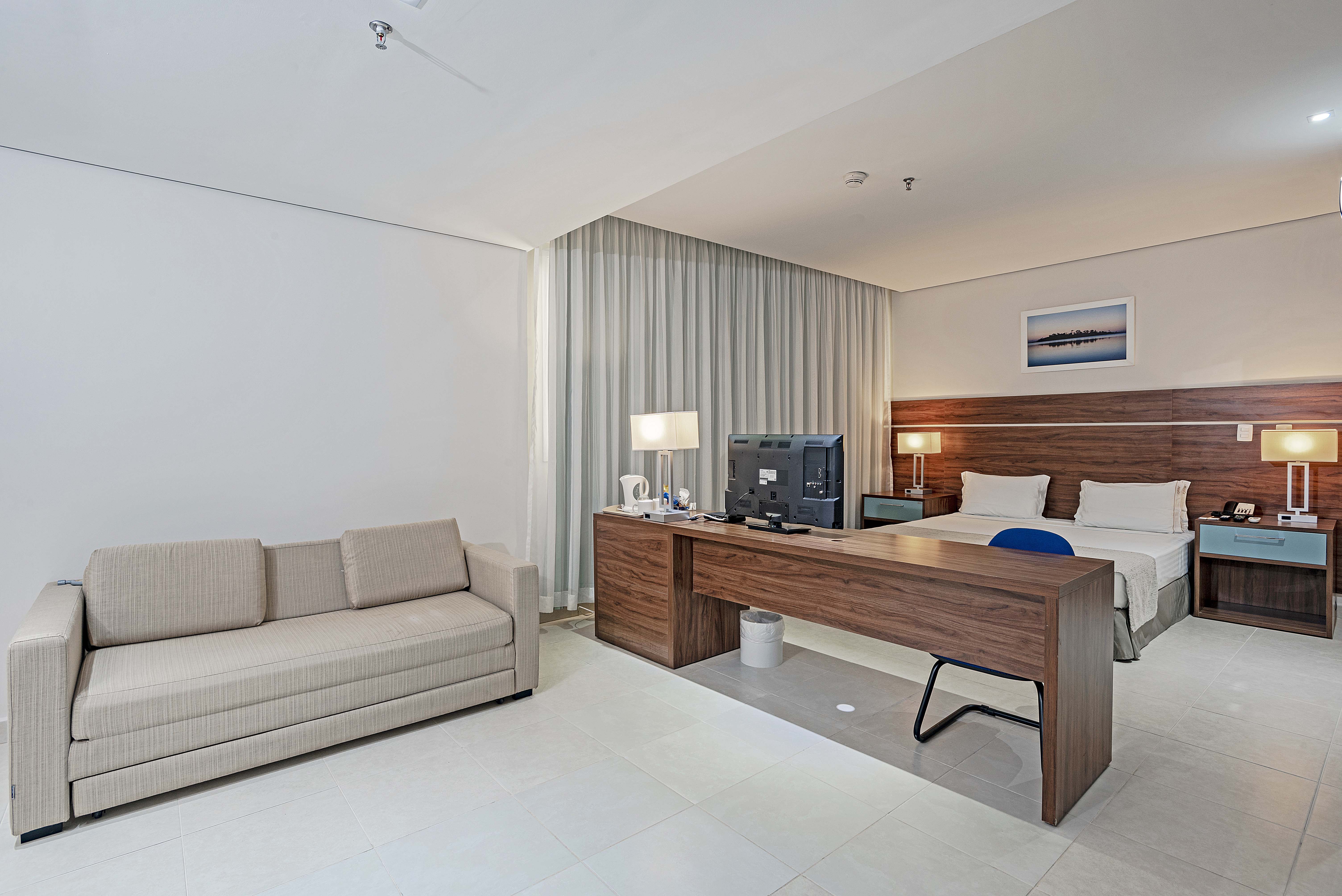 Double Accessible Superior