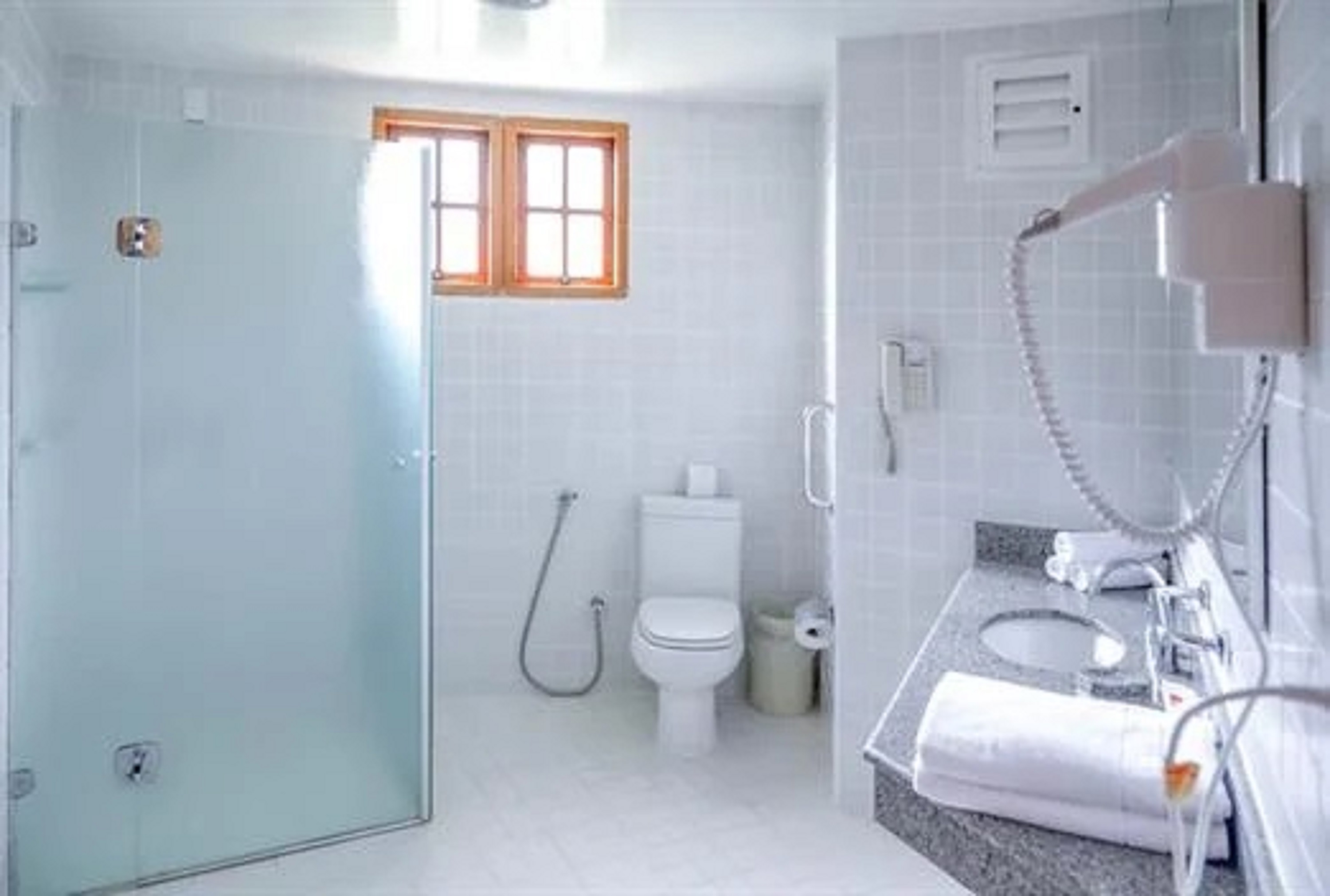 Double Queen Size Bed