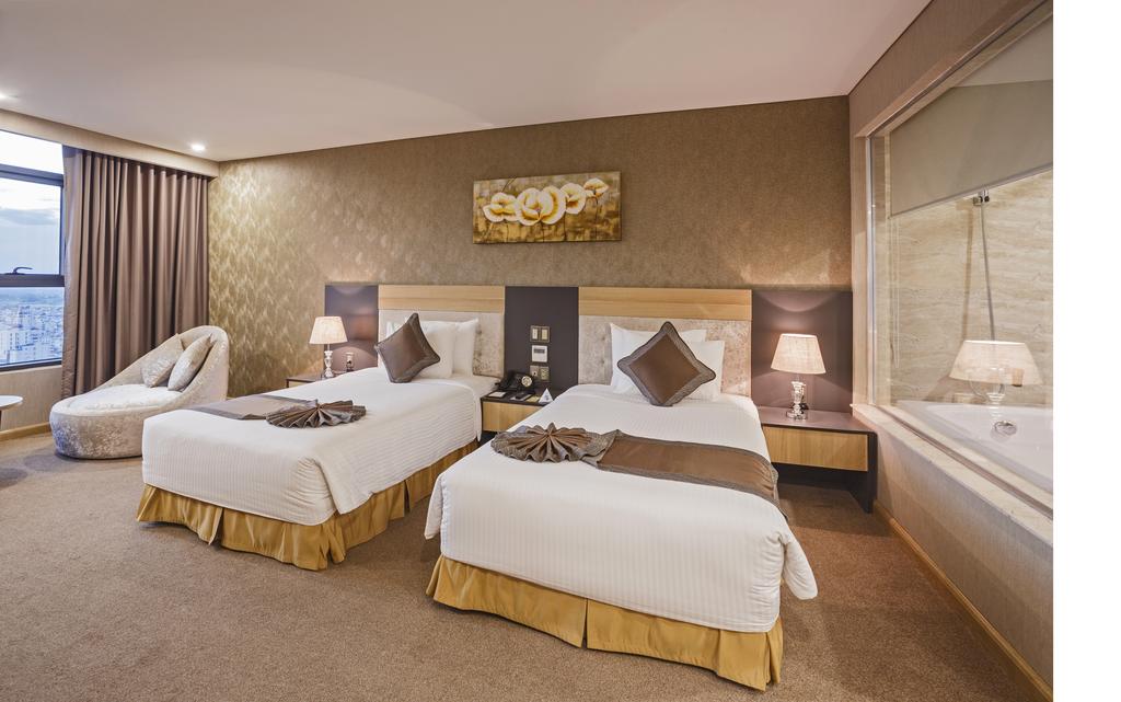 Twin Deluxe City View