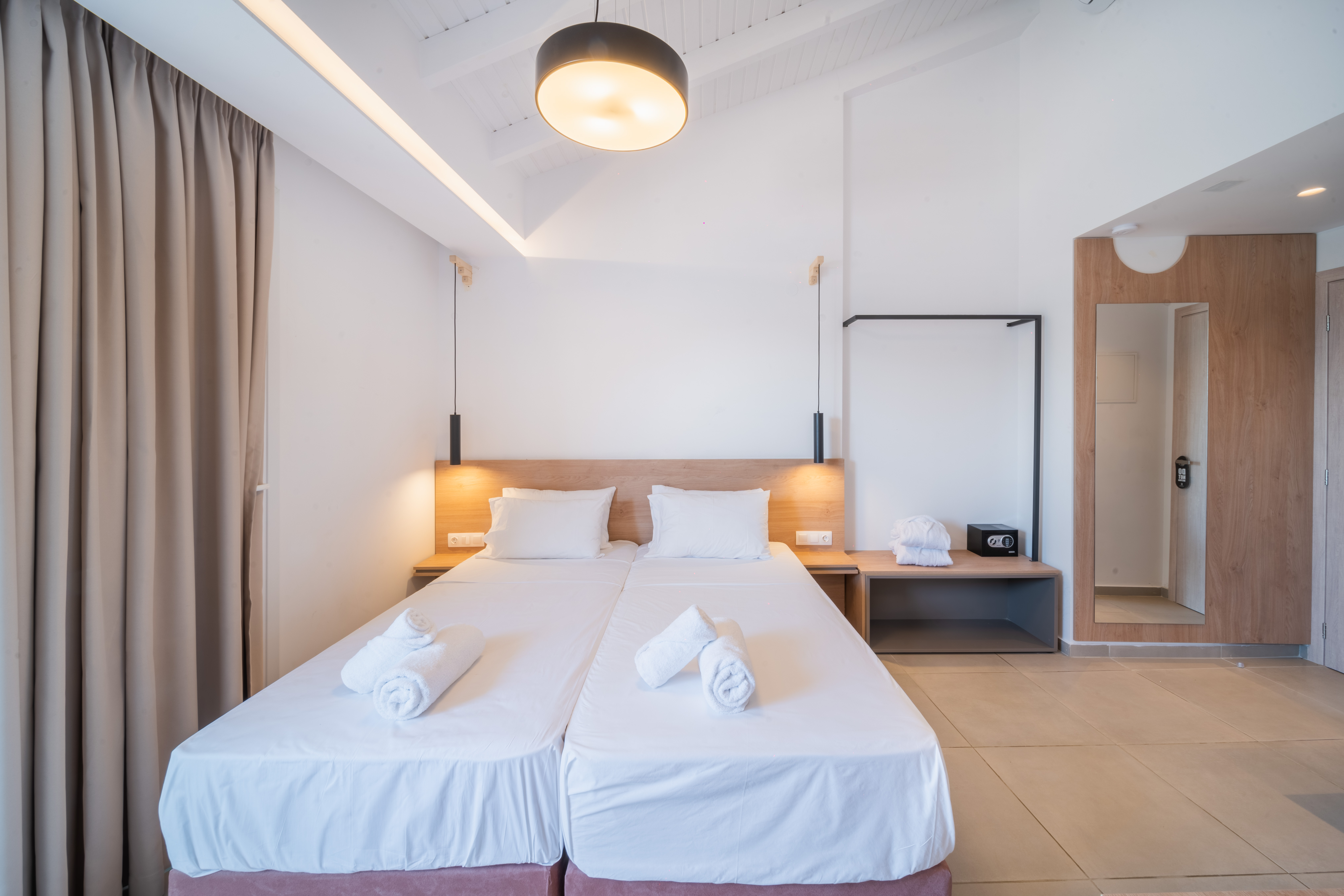 Double or Twin Superior