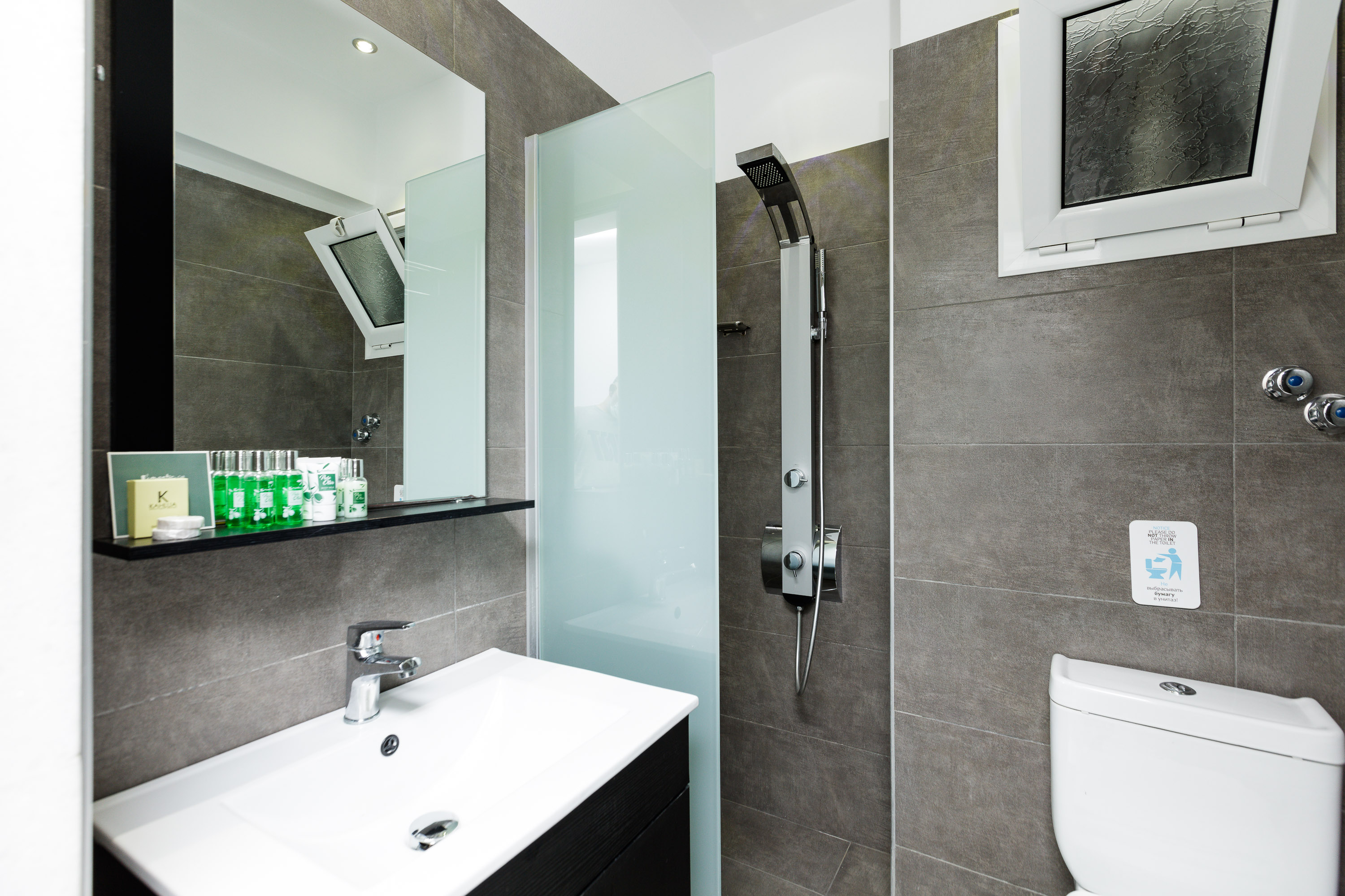 Double or Twin Side Sea View