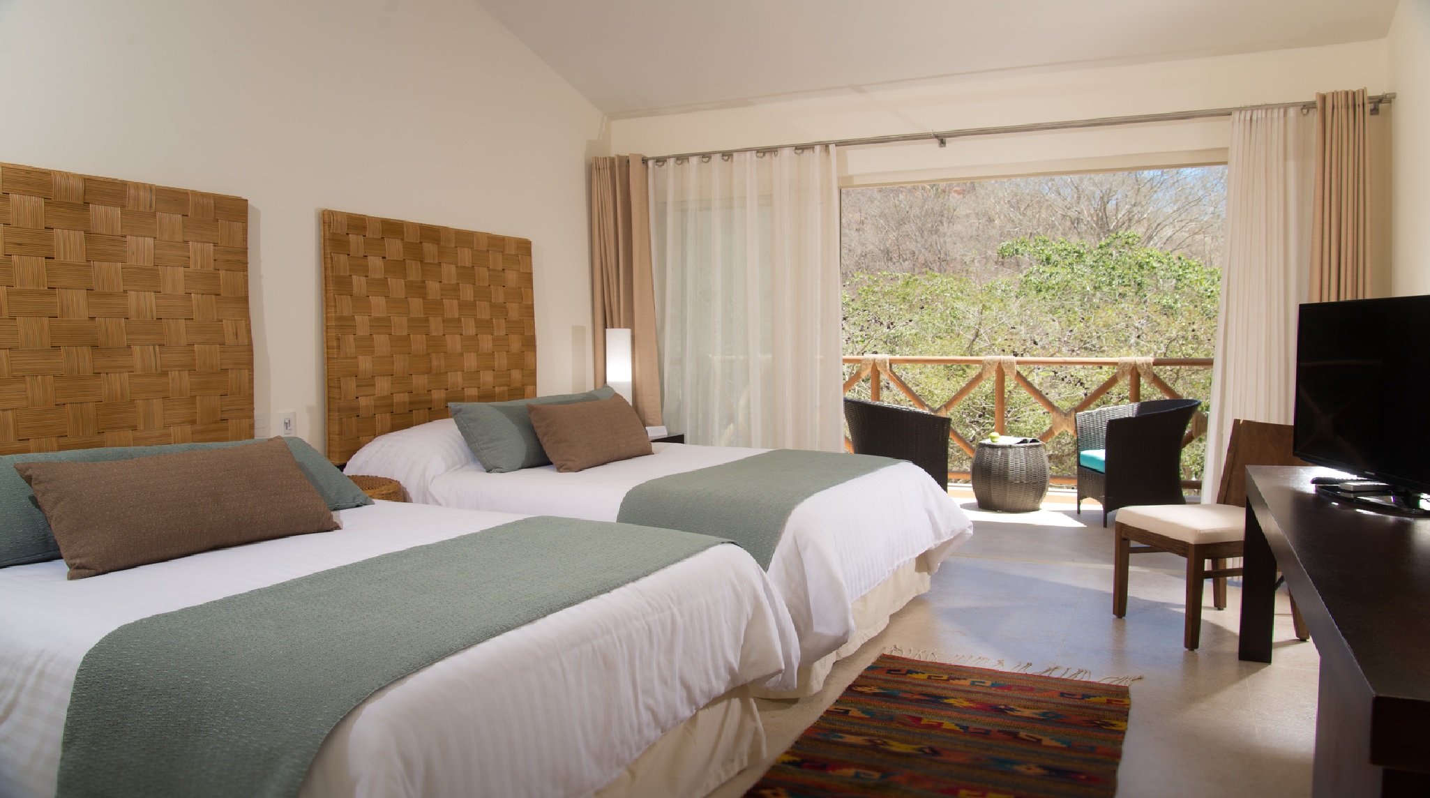 Villa Two Bedrooms with Terrace