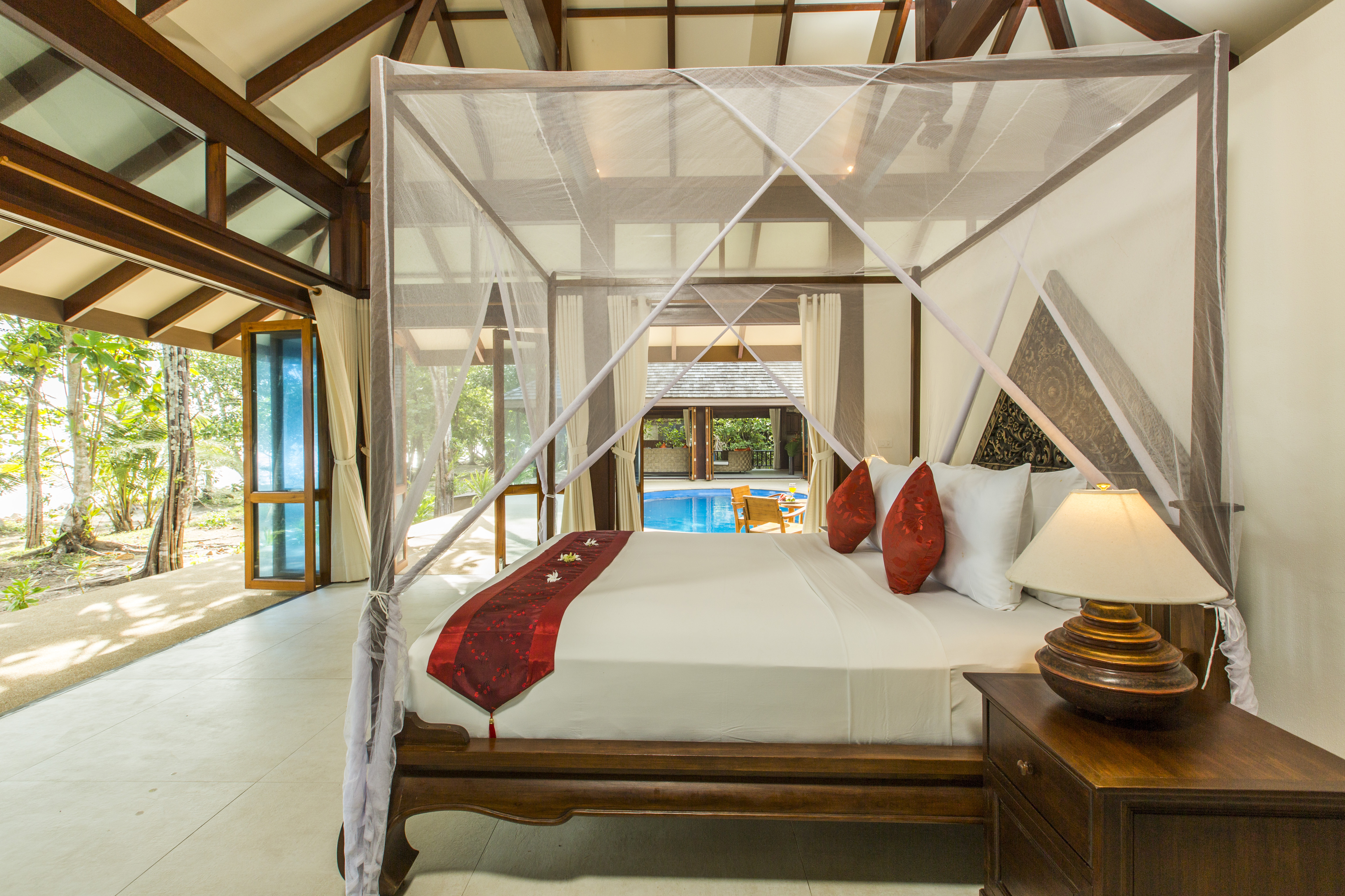 Suite Two Bedrooms with Private Pool