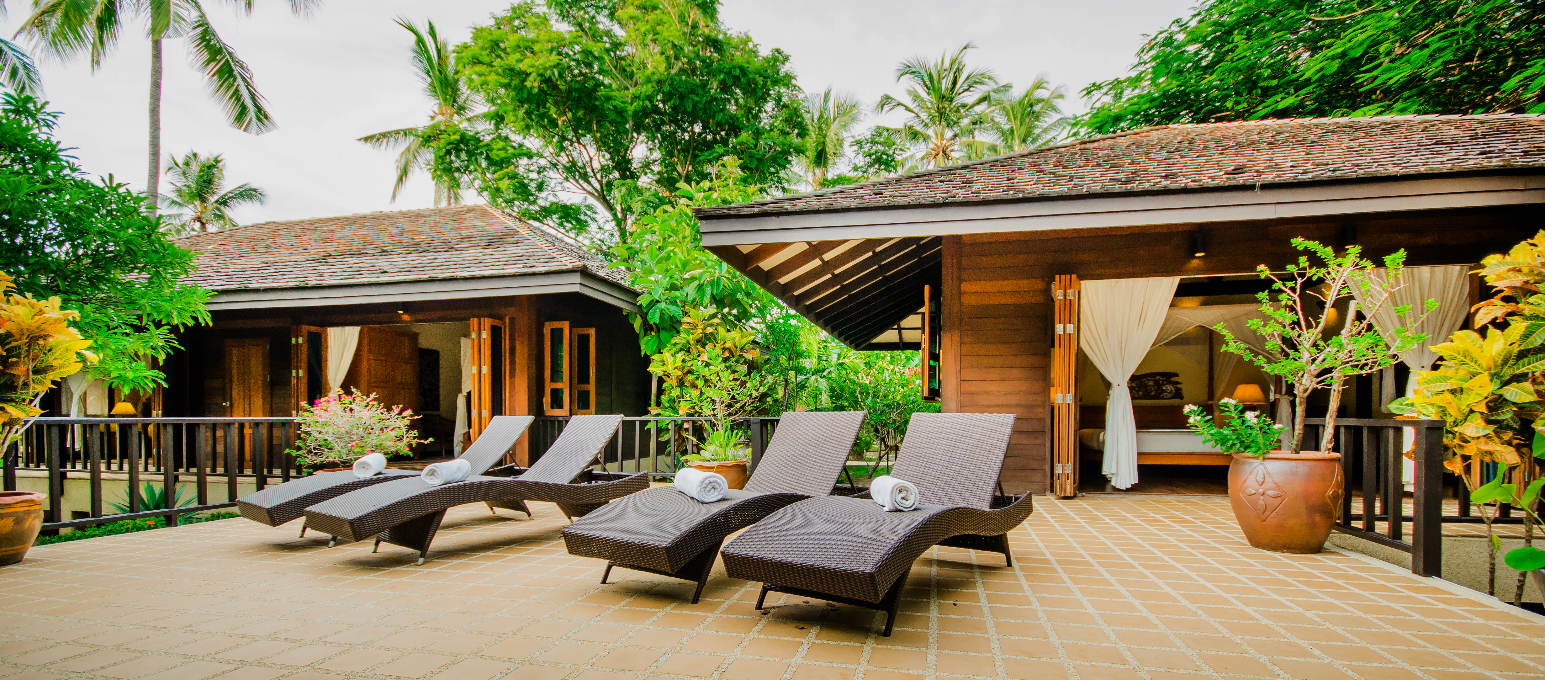 Villa Four Bedrooms with Private Pool