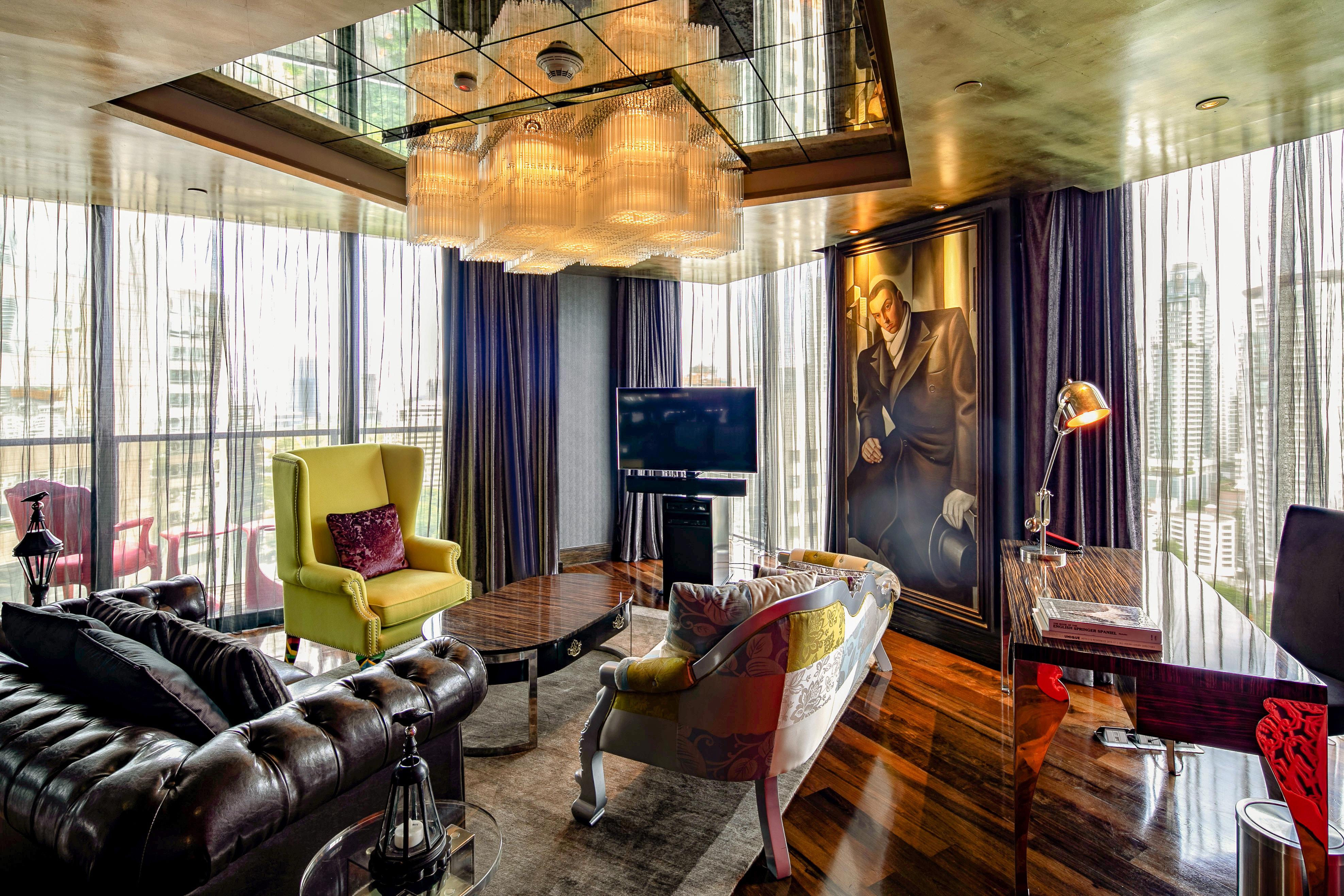 Suite Garden View King Bed