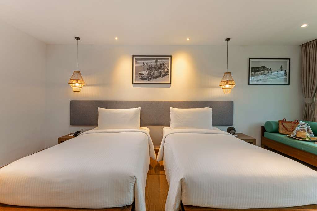 Twin Deluxe with Balcony