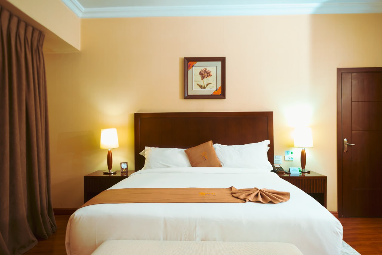 Double King Size Bed