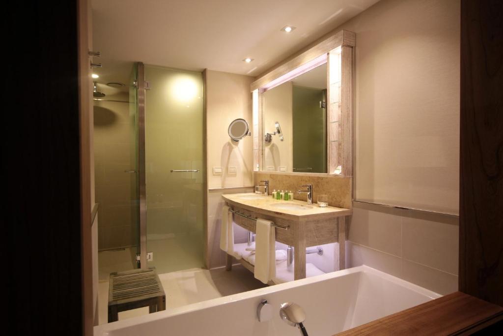 Twin Deluxe Sea View
