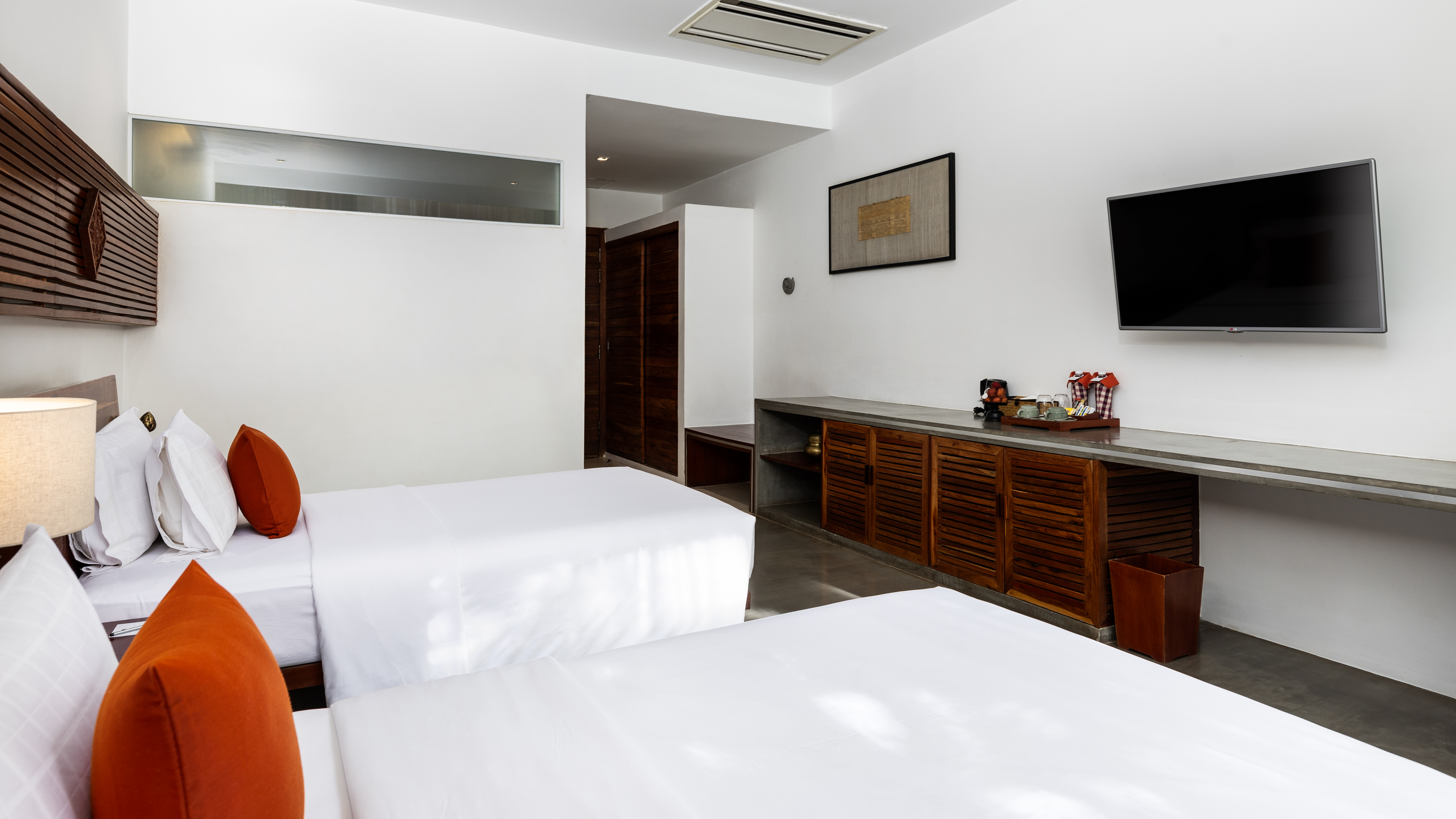 Twin Deluxe Garden View