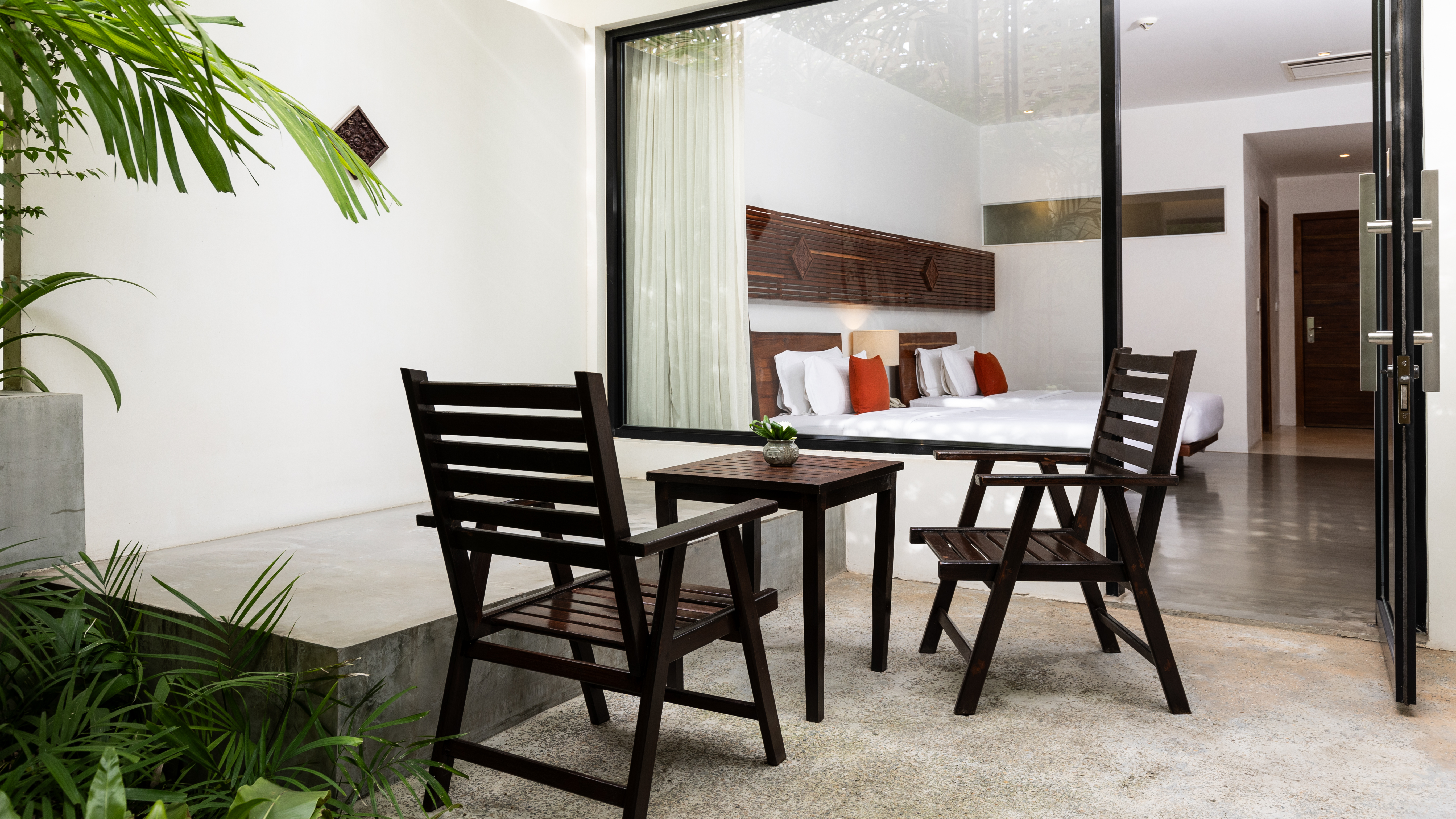 Twin Deluxe Garden View