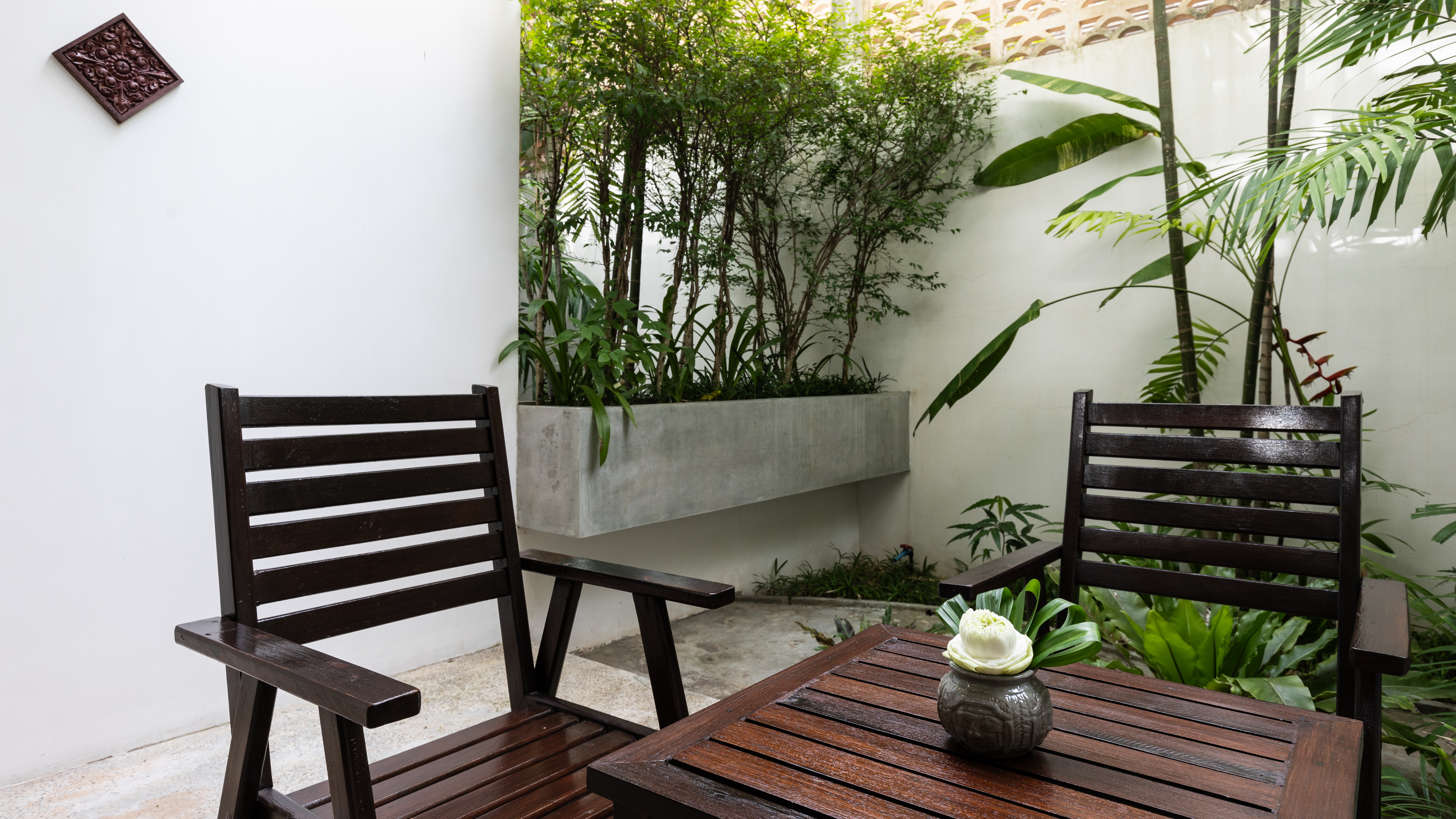 Twin Deluxe Garden View