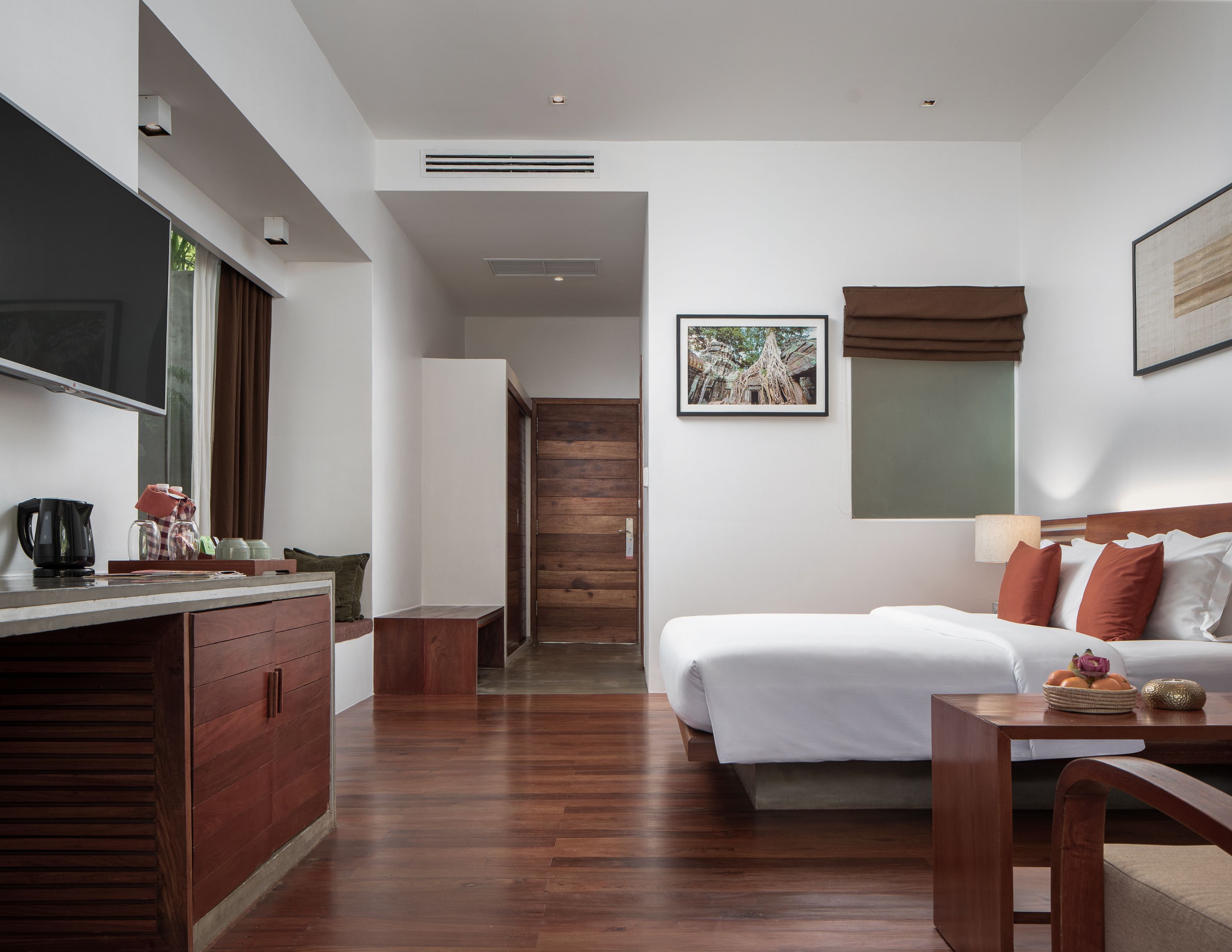 Double King Size Bed