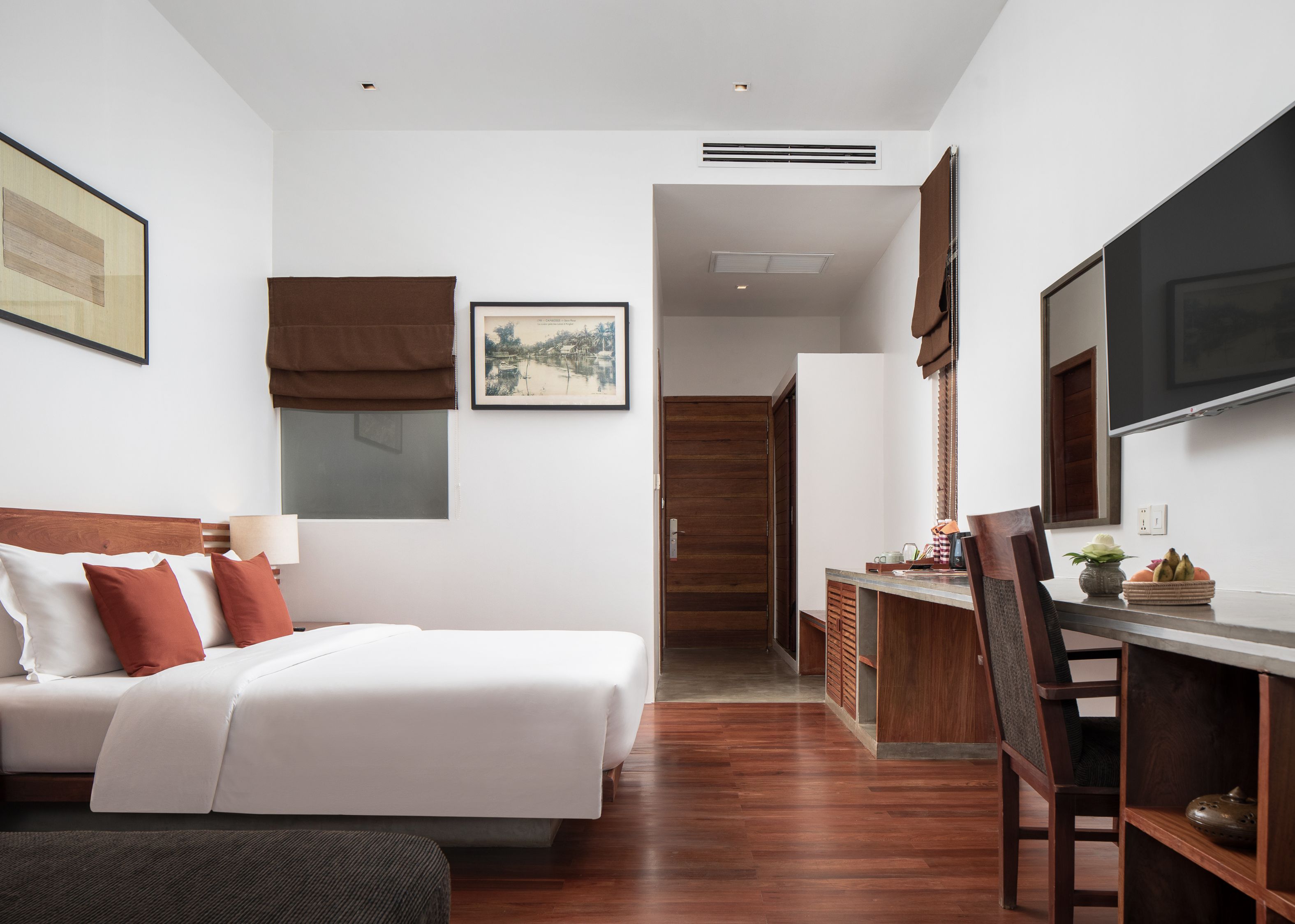 Double King Size Bed