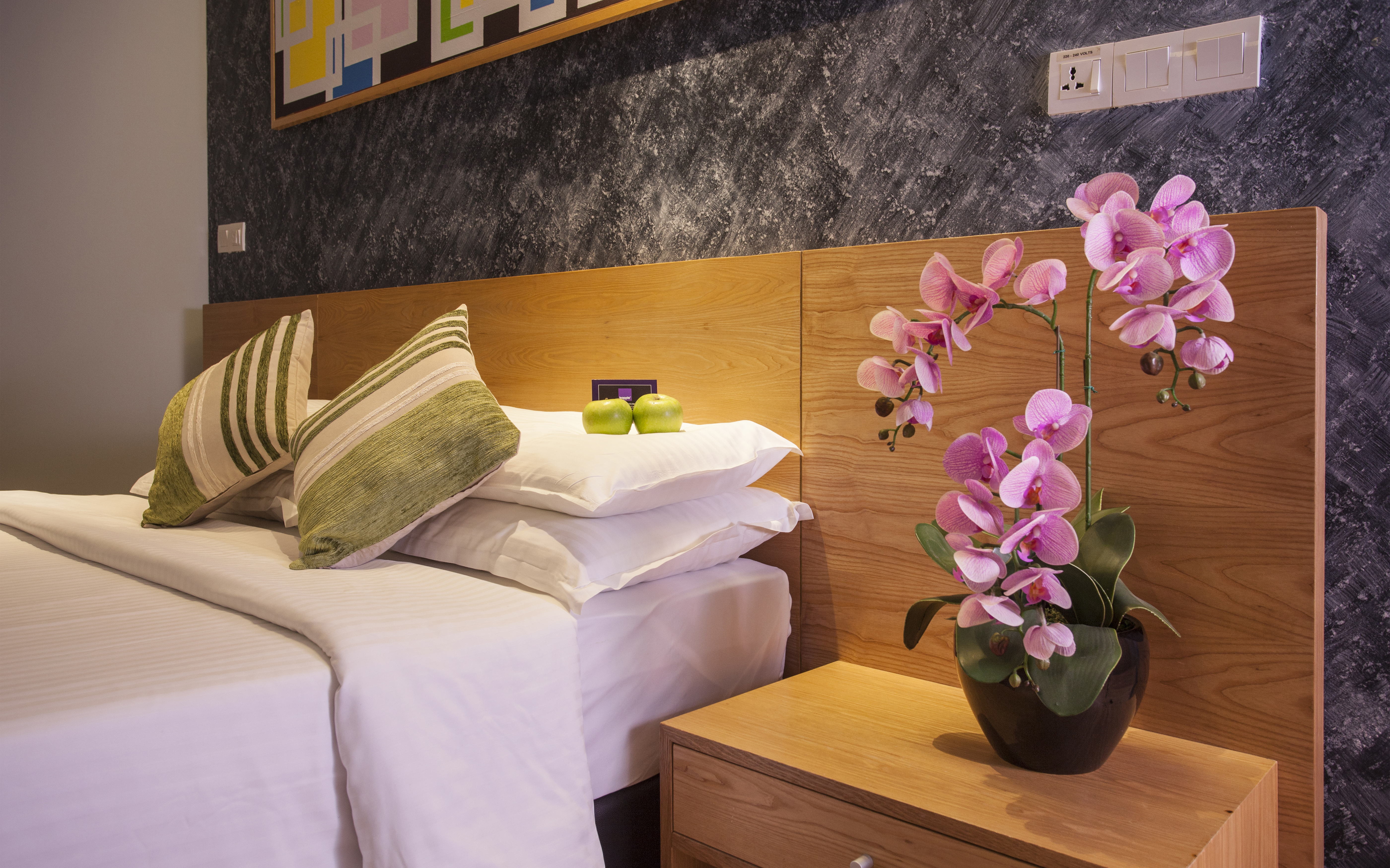 Double Superior King Bed