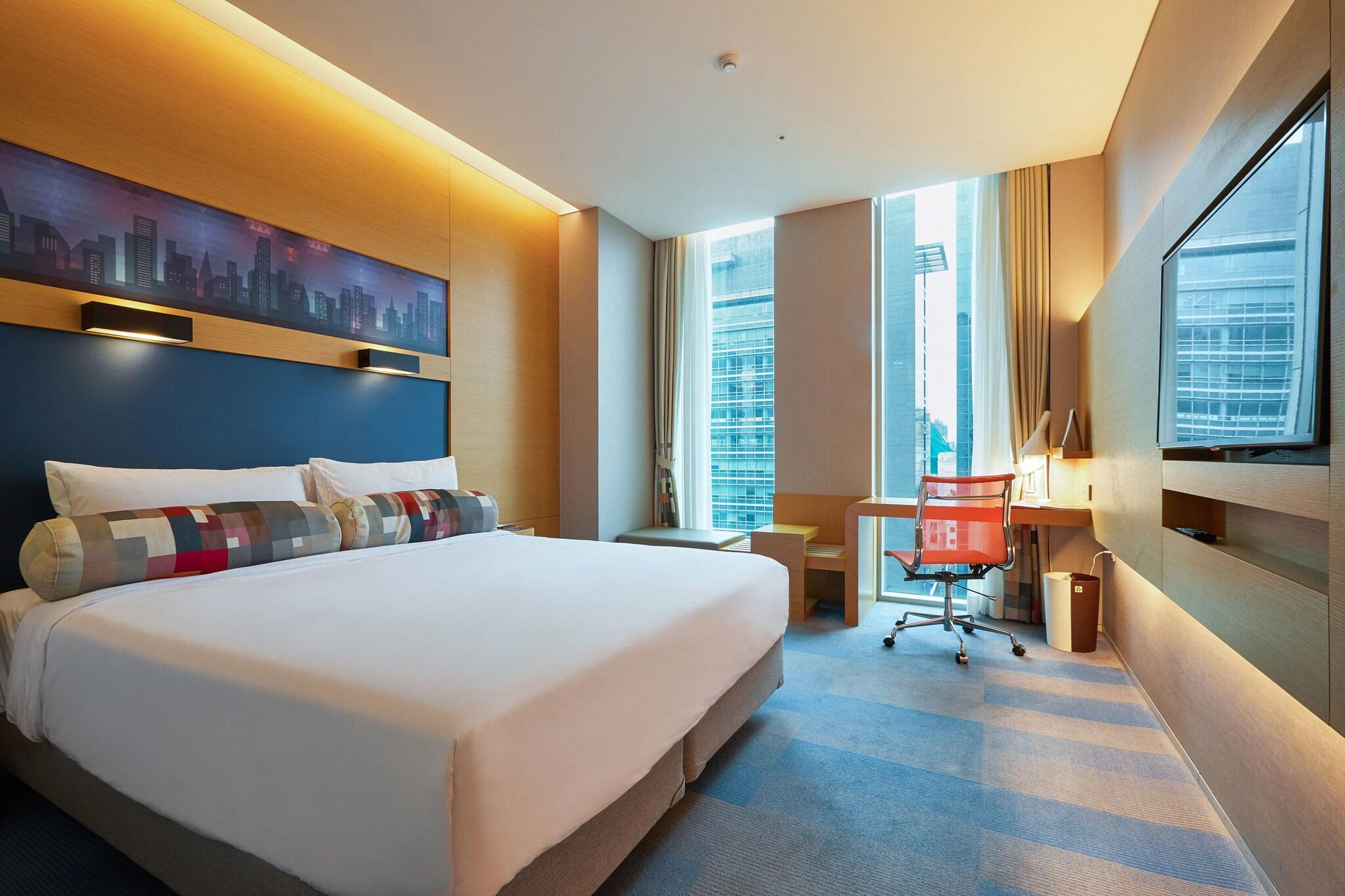 Double City View King Bed