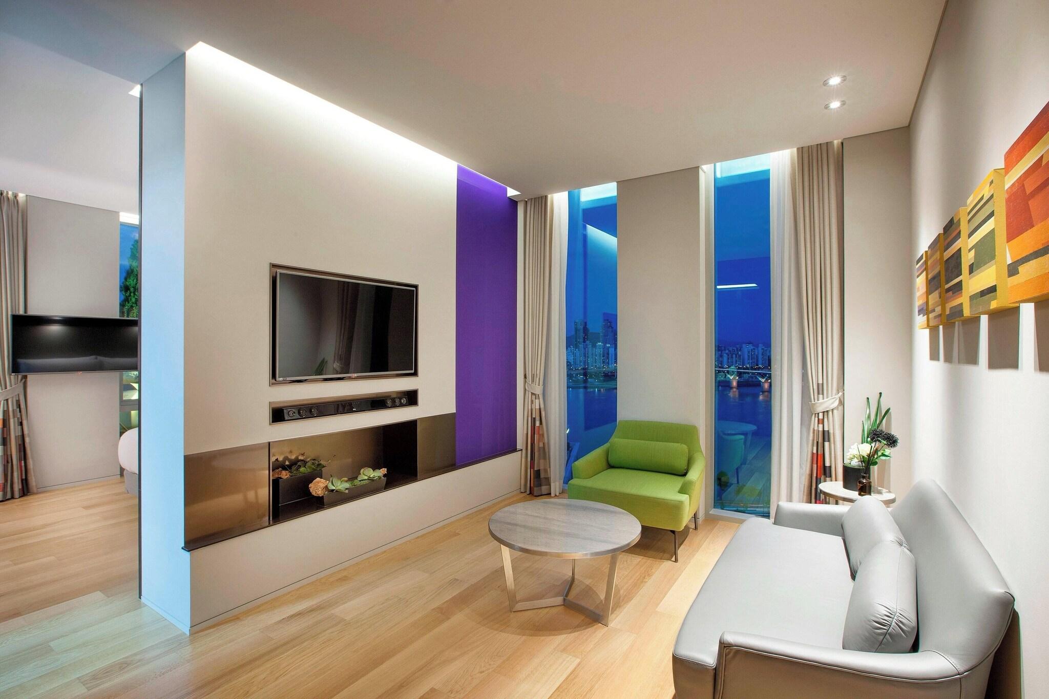 Suite Executive King Bed