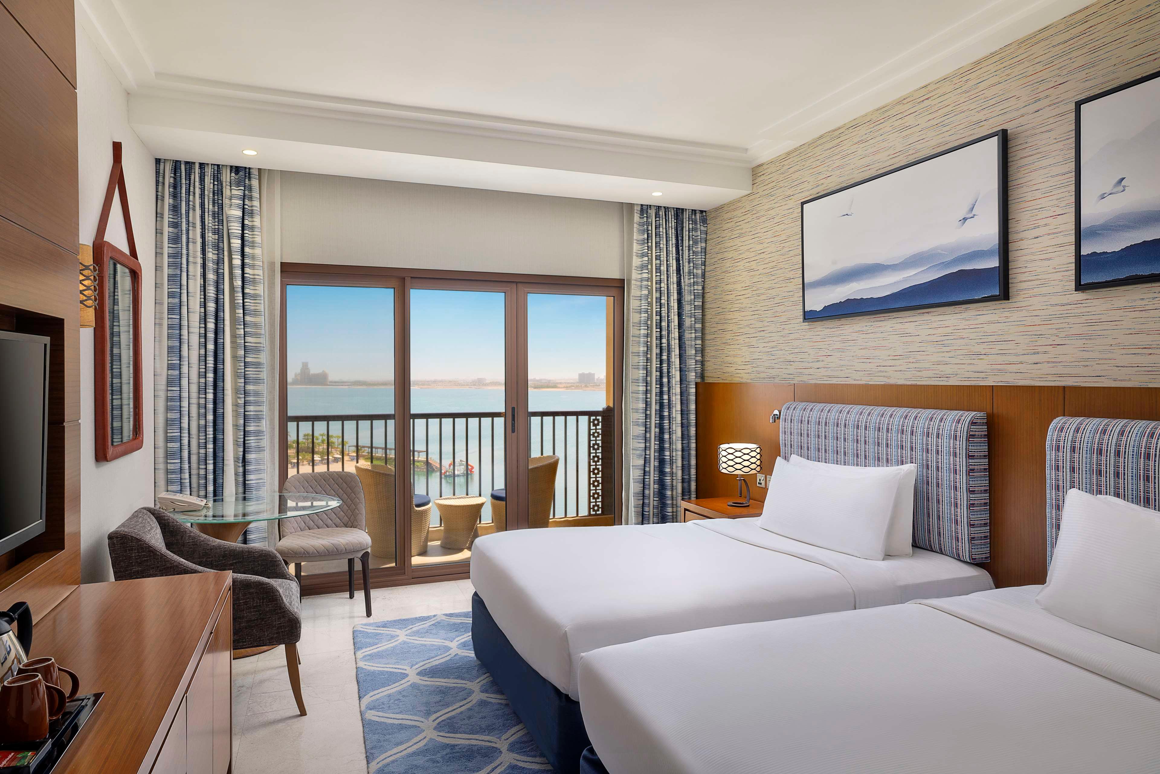 Twin Sea View with Balcony