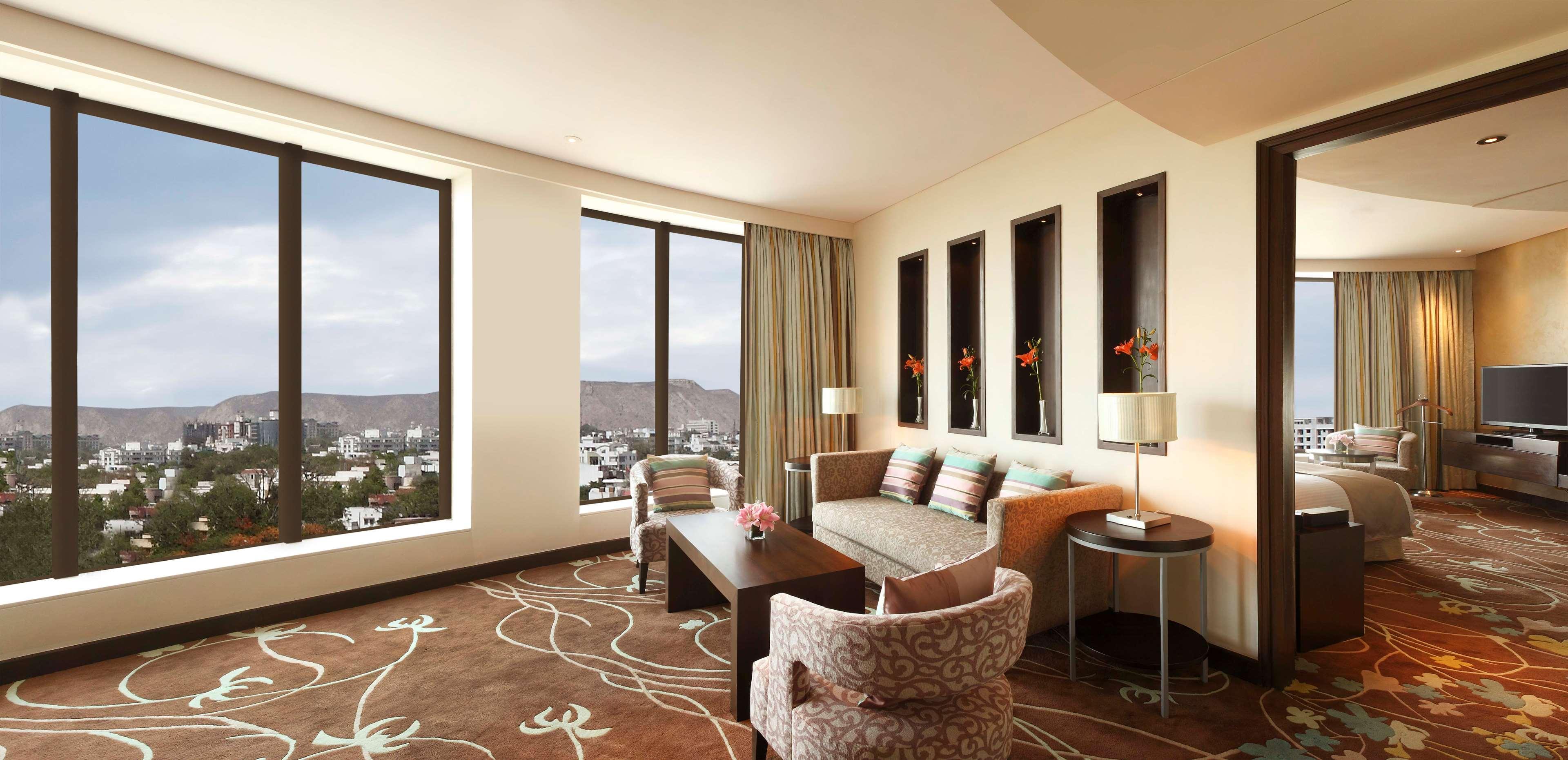 Suite with Views