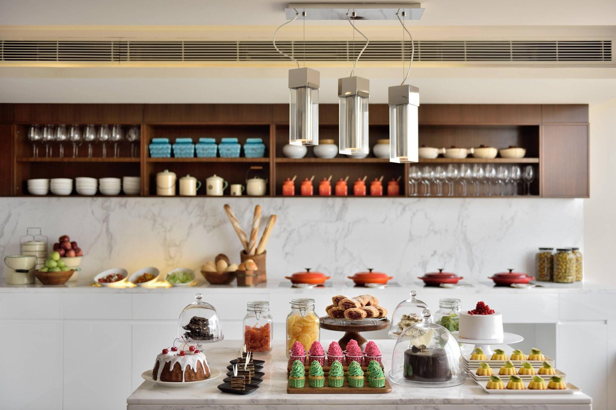 Double Executive King Bed