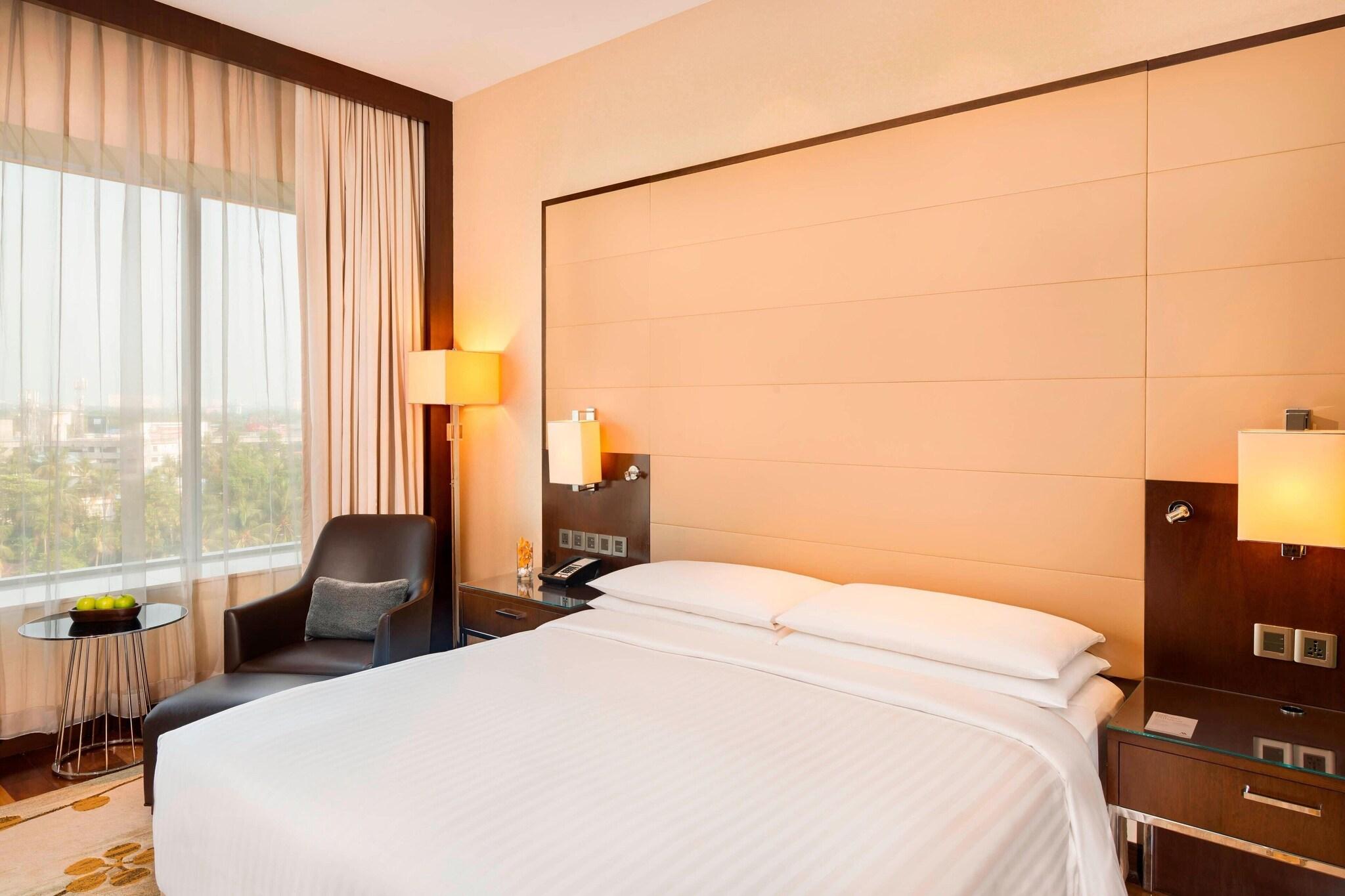 Double Executive King Bed