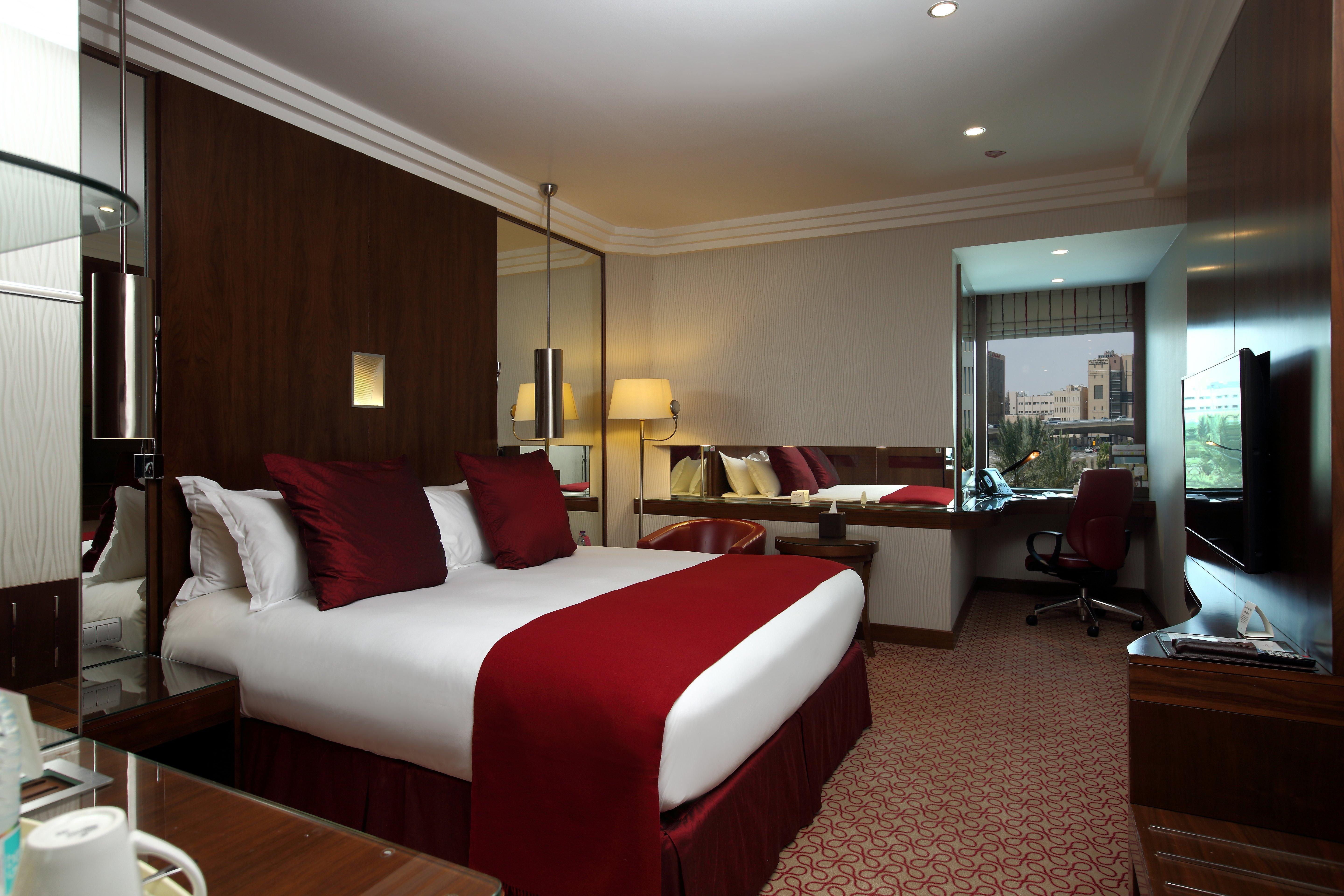 Double Queen Bed Non Smoking