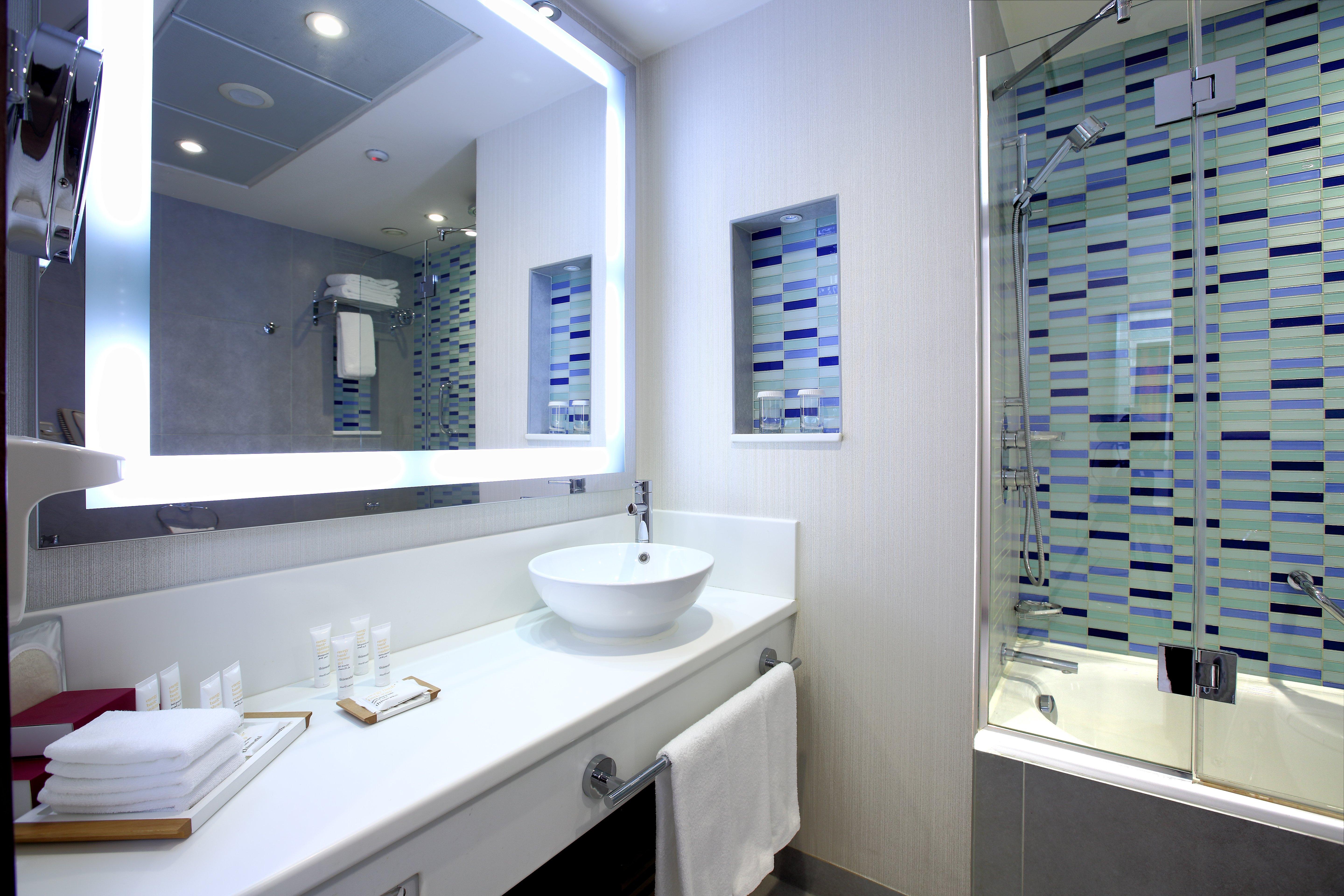 Double Queen Bed Non Smoking