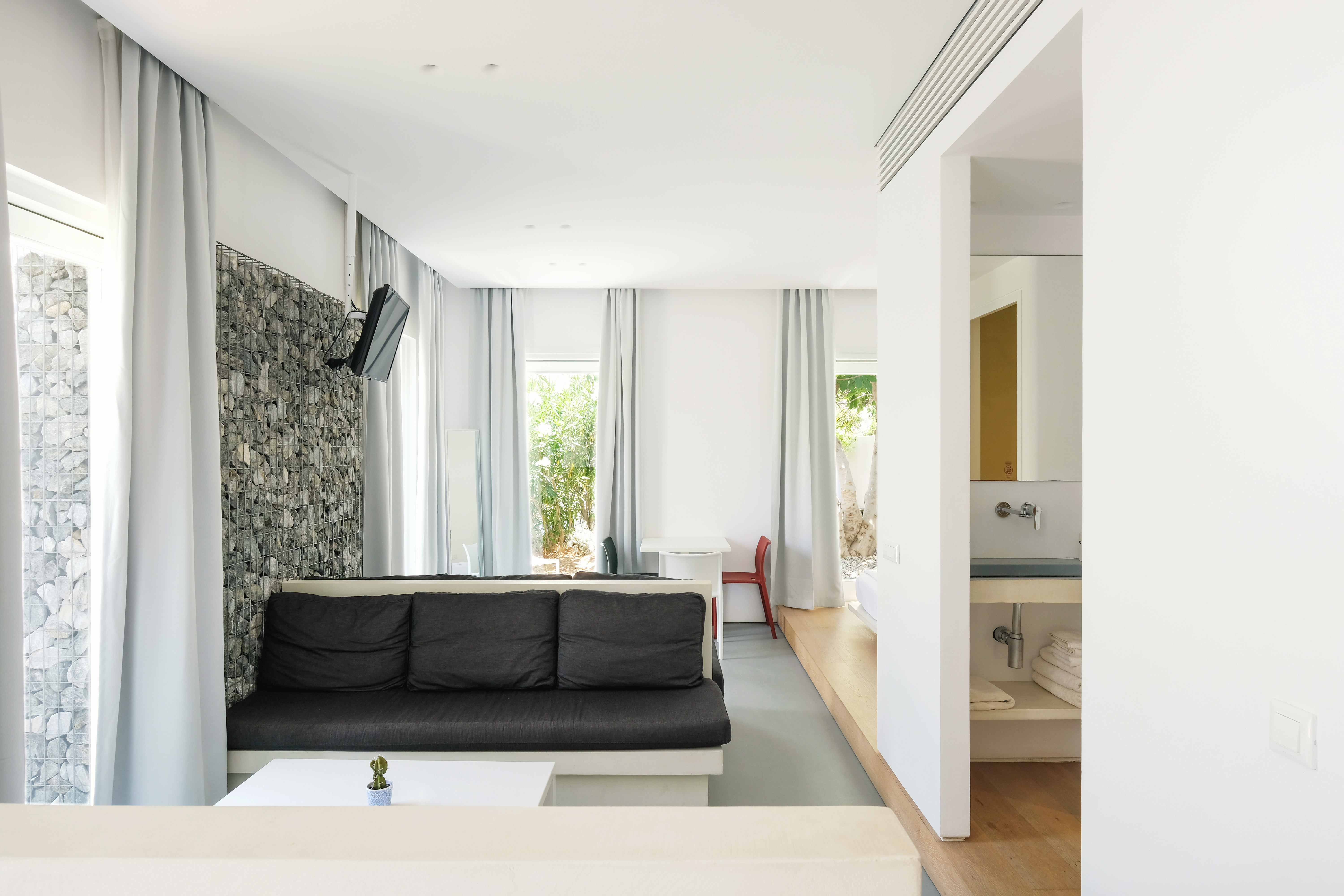 Family Room Superior Garden View