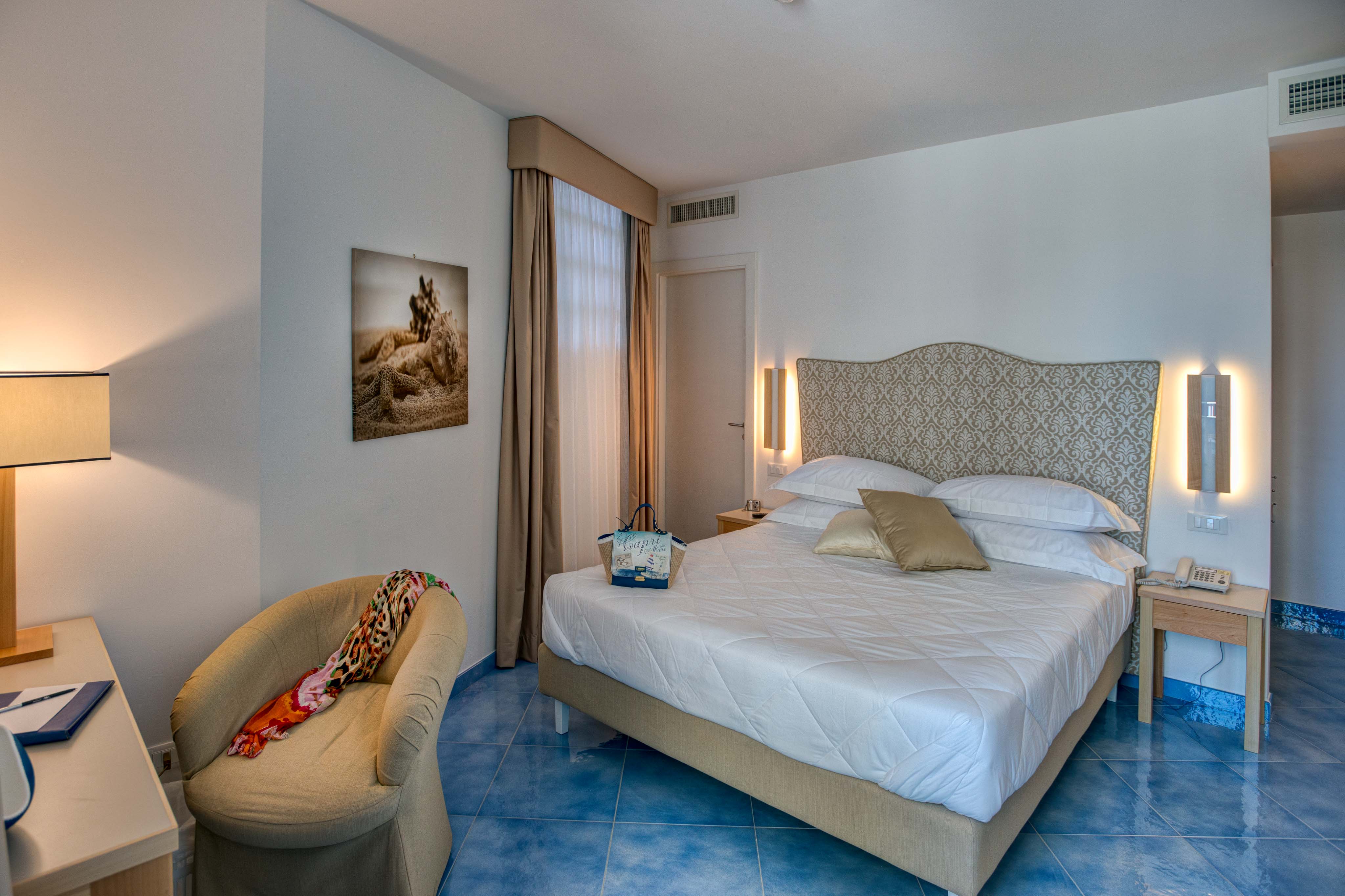 Double or Twin Standard