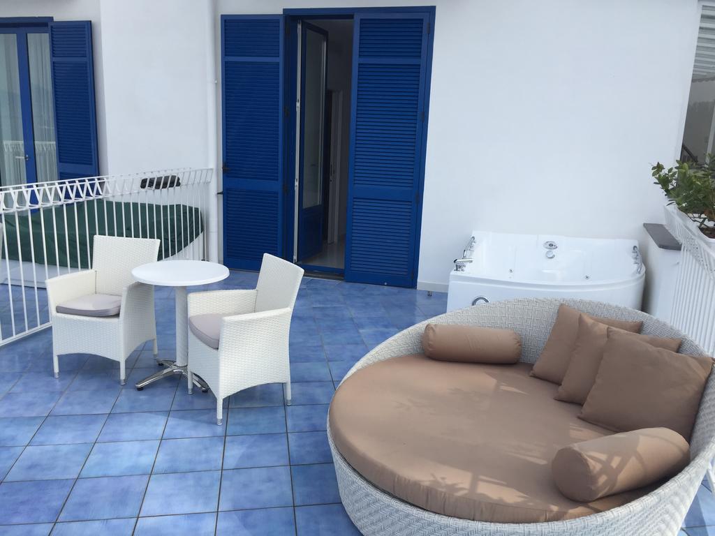 Double Premium Sea View